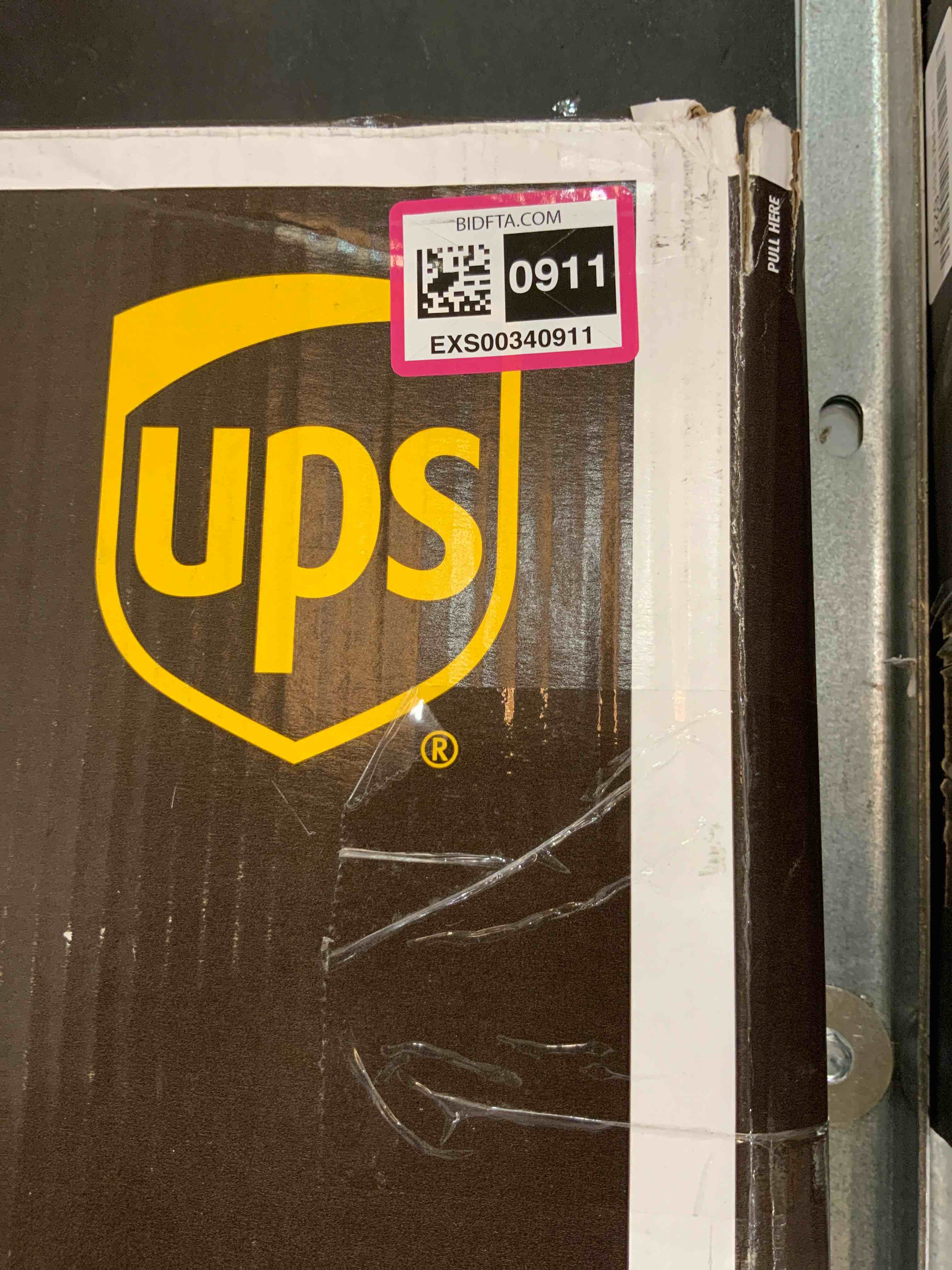 https://s3.amazonaws.com/lotting-images-prod/bidfta/EXS00340911_1692118104521.jpeg