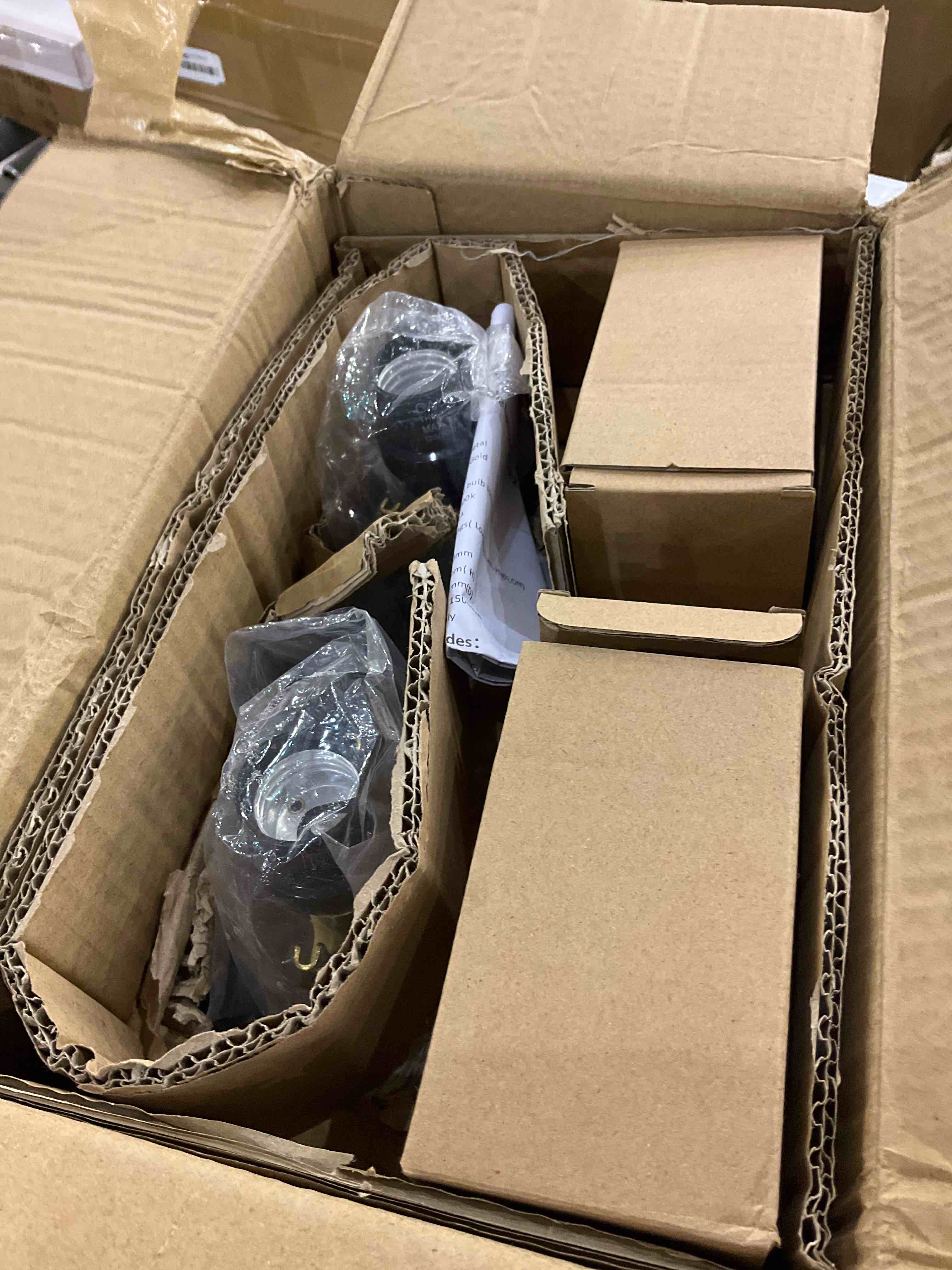 https://s3.amazonaws.com/lotting-images-prod/bidfta/EXS00342835_1693225420840.jpeg
