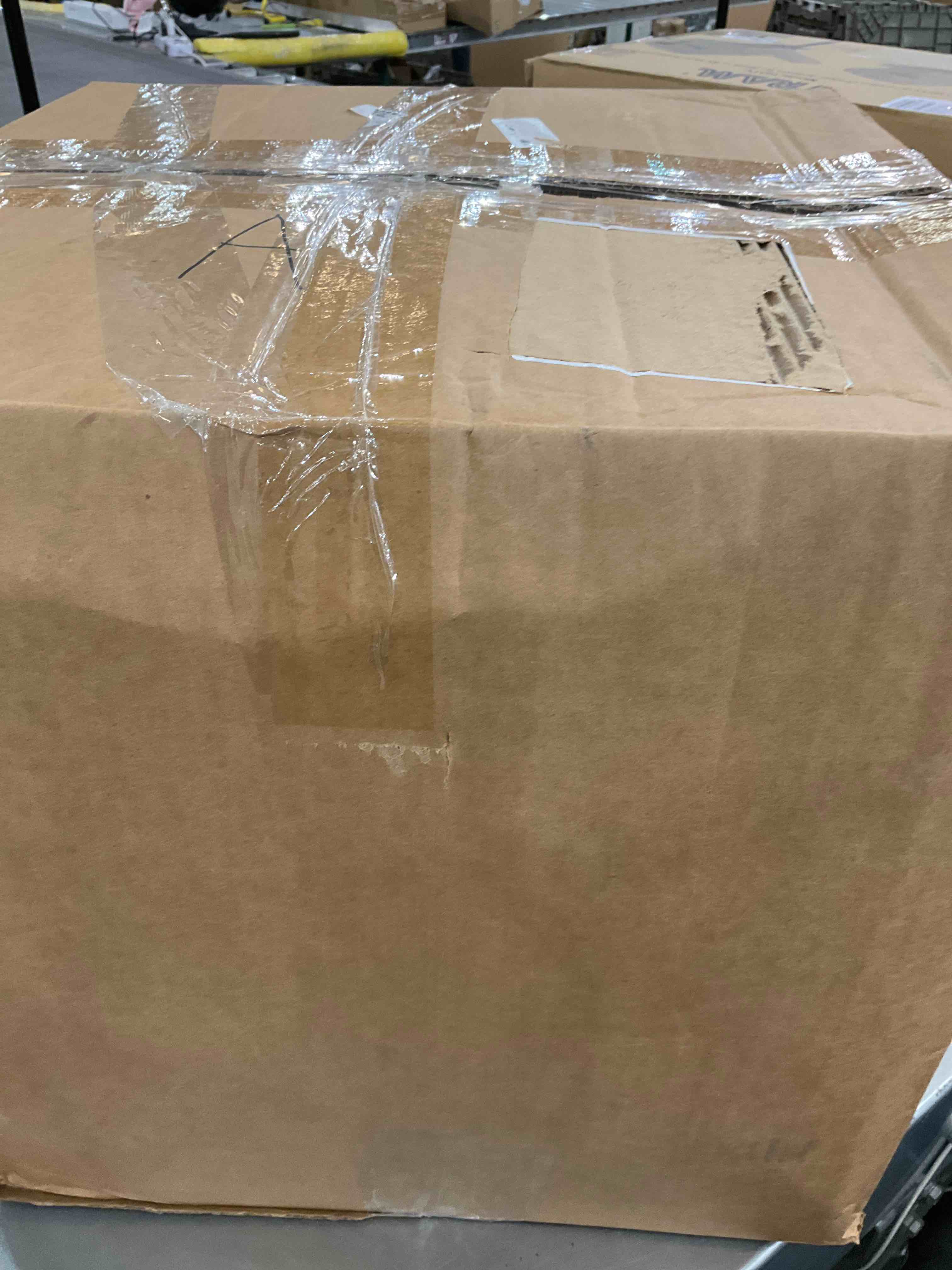 https://s3.amazonaws.com/lotting-images-prod/bidfta/EXS00342975_1693495575970.jpeg