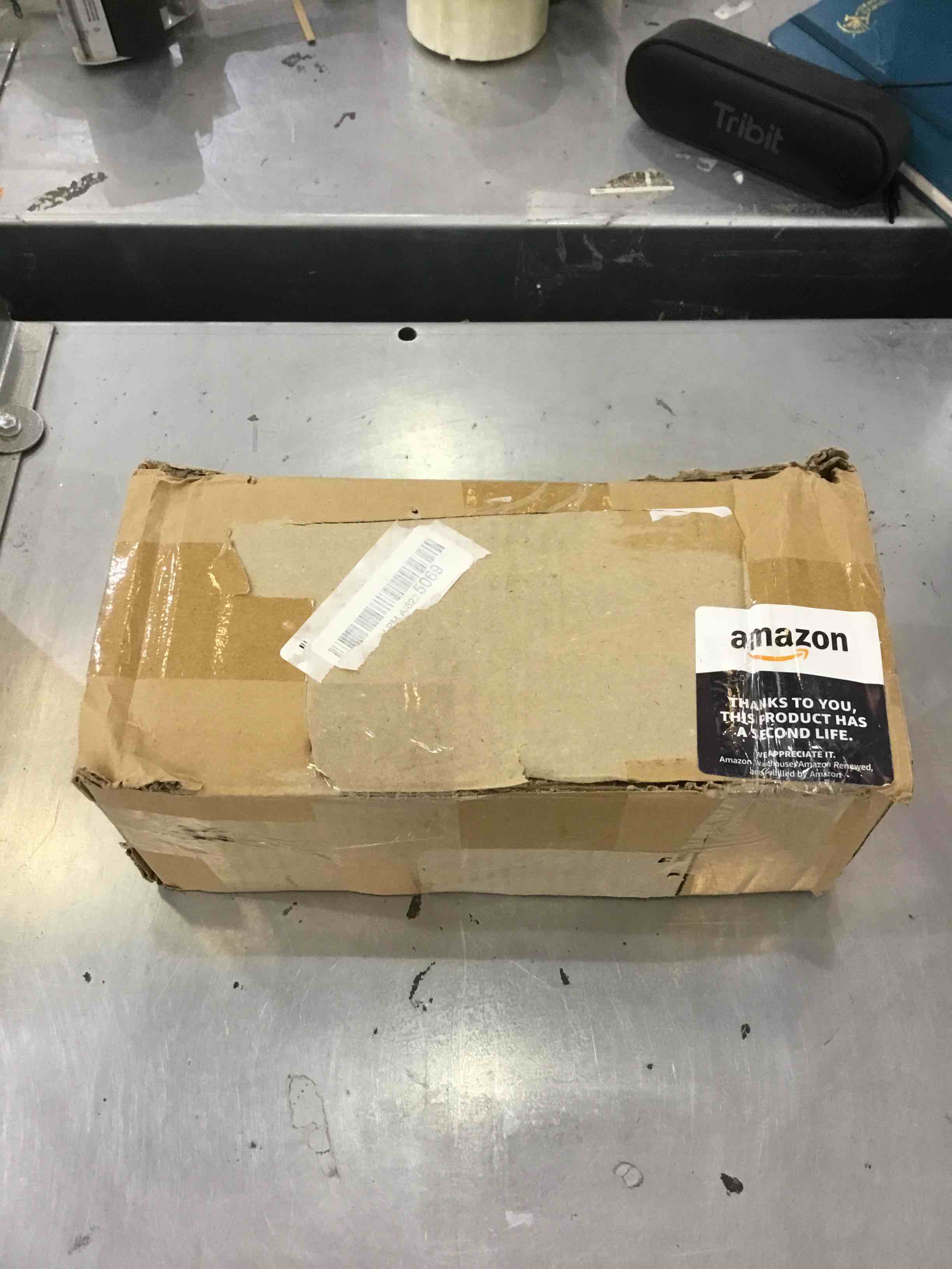 https://s3.amazonaws.com/lotting-images-prod/bidfta/EXS00344309_1690382580604.jpeg