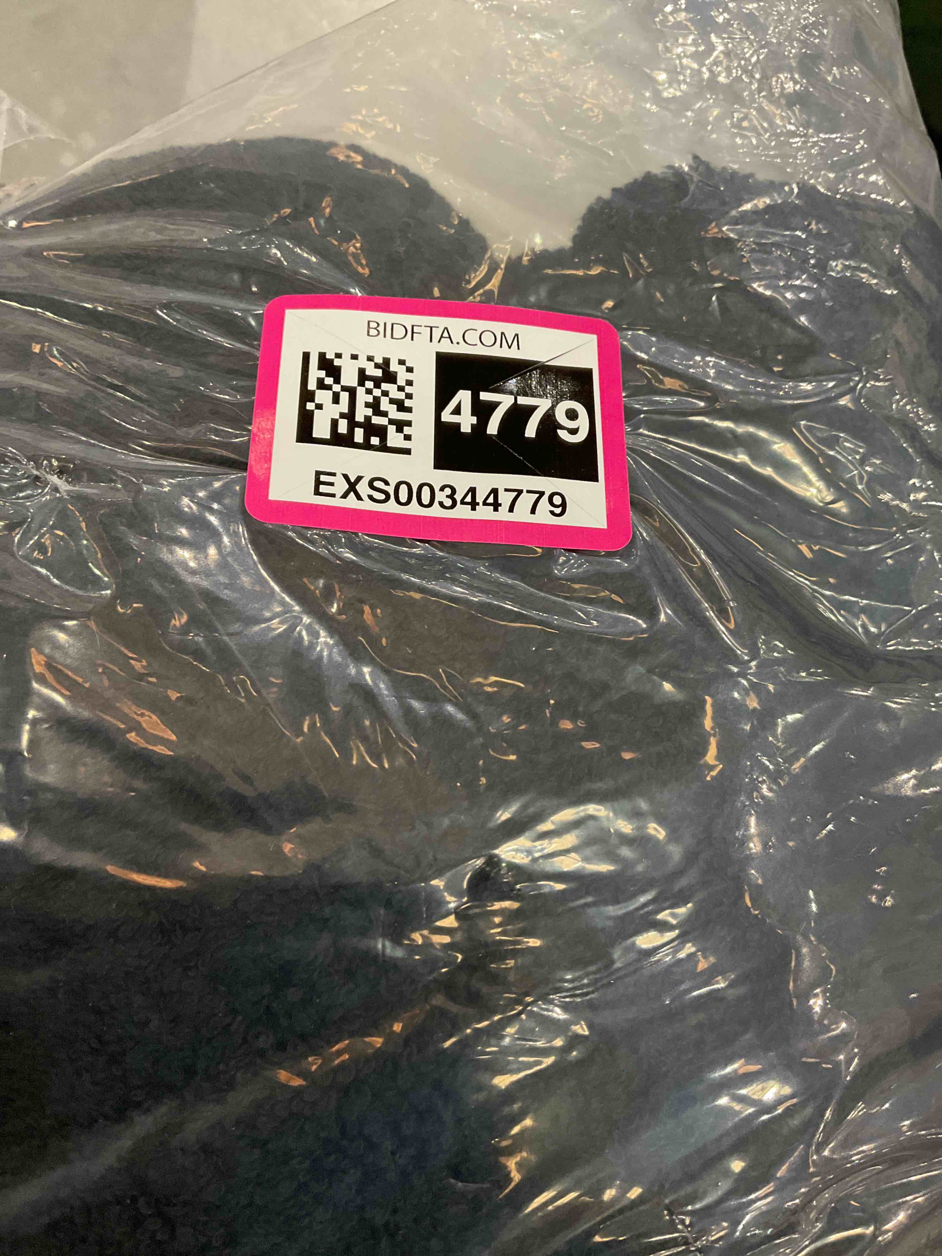 https://s3.amazonaws.com/lotting-images-prod/bidfta/EXS00344779_1690393873648.jpeg