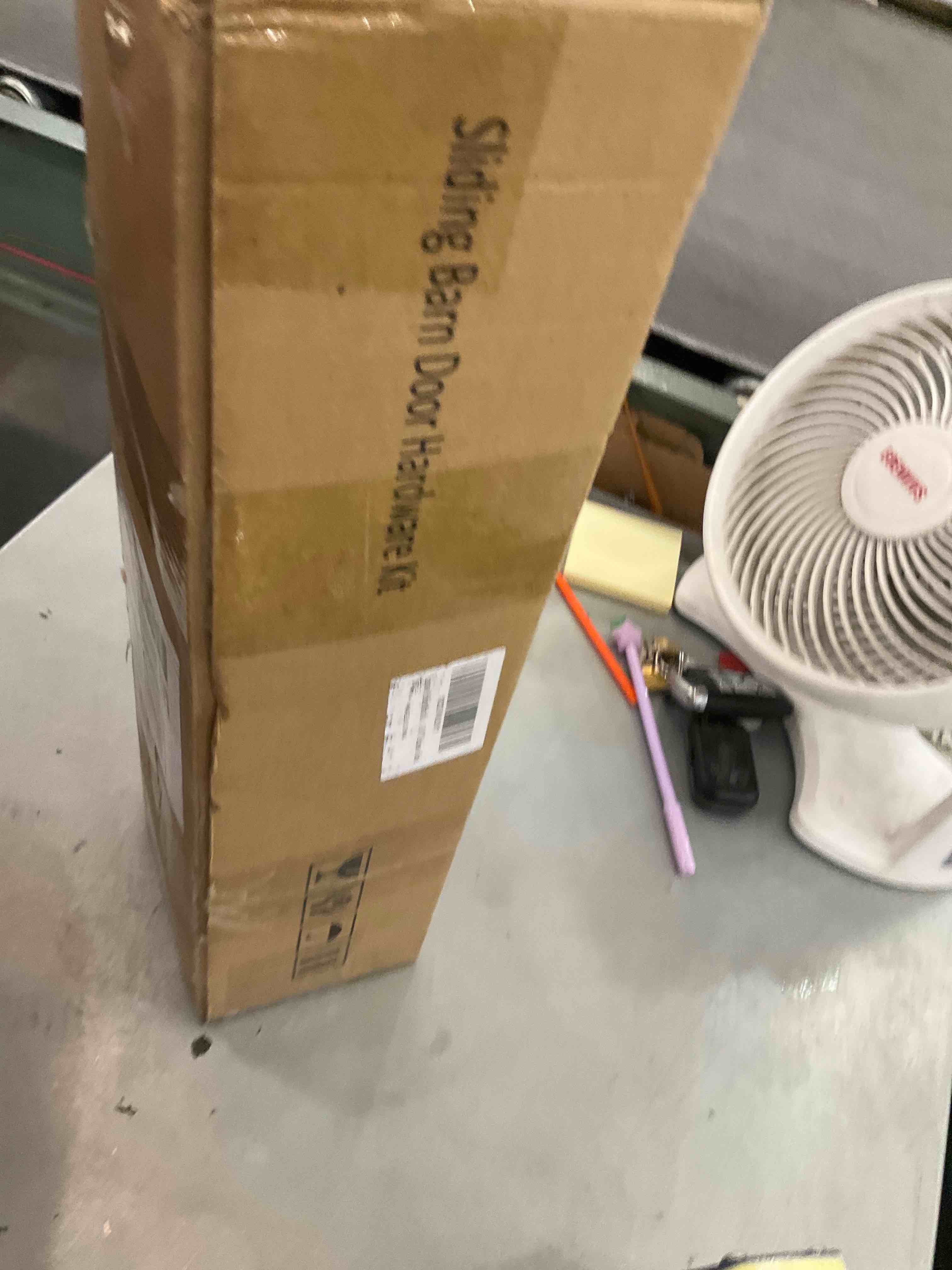 https://s3.amazonaws.com/lotting-images-prod/bidfta/EXS00345176_1690479291948.jpeg