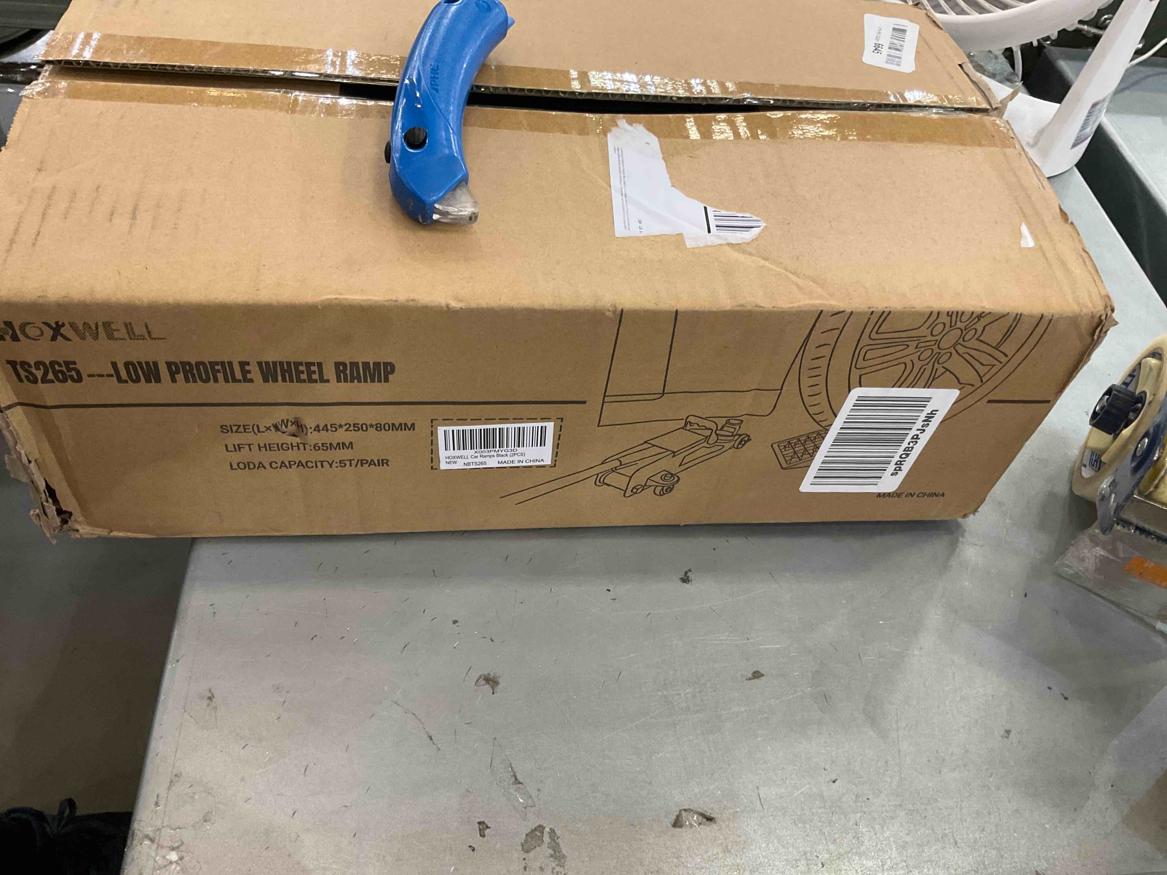 https://s3.amazonaws.com/lotting-images-prod/bidfta/EXS00345177_1690479427097.jpeg