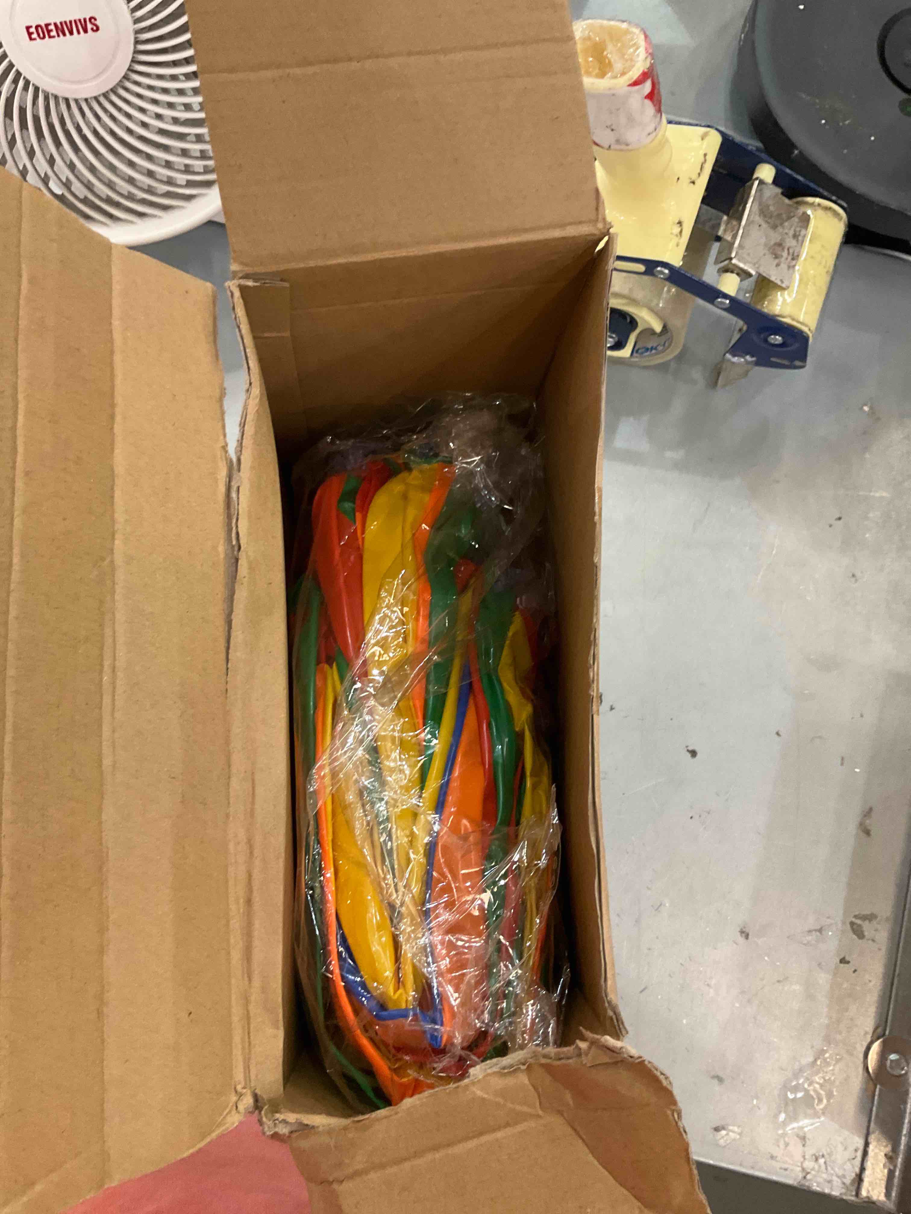 https://s3.amazonaws.com/lotting-images-prod/bidfta/EXS00345350_1690827858569.jpeg