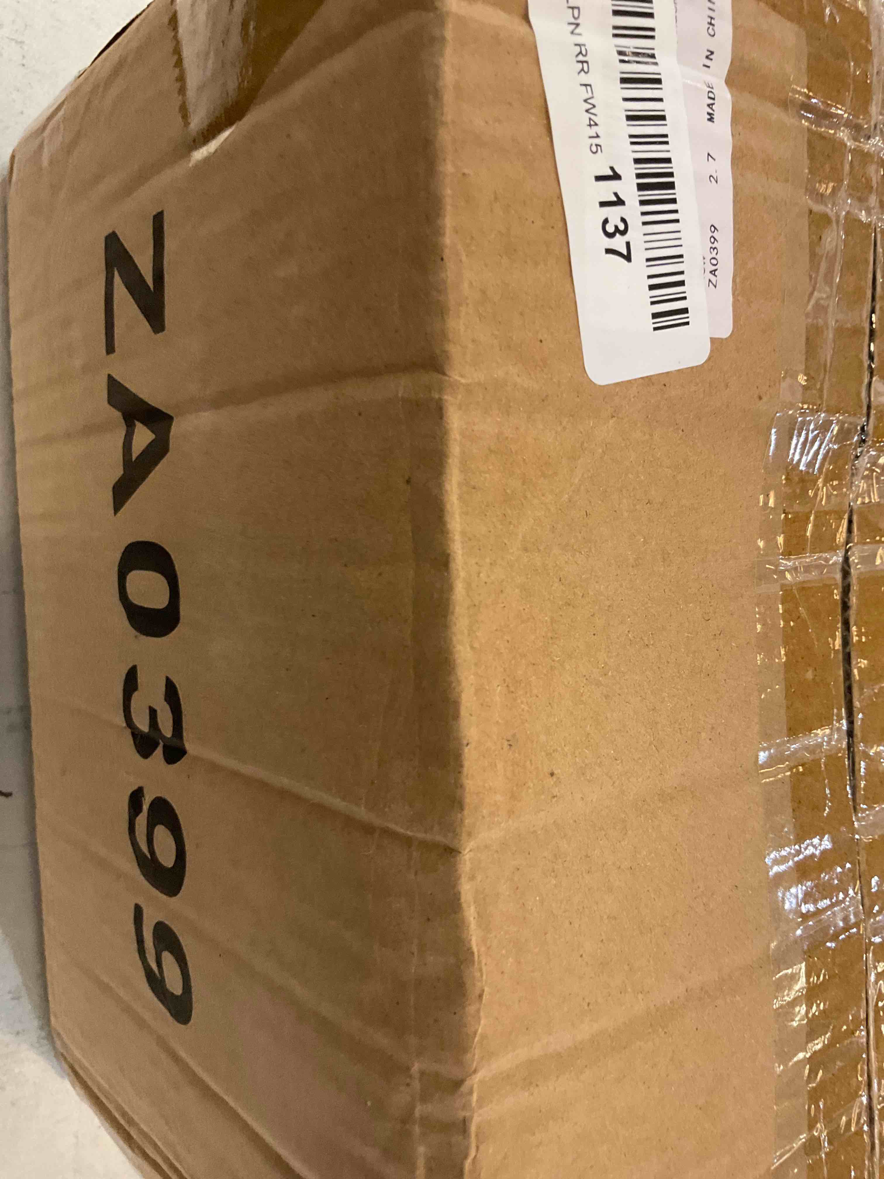https://s3.amazonaws.com/lotting-images-prod/bidfta/EXS00345797_1690305254916.jpeg