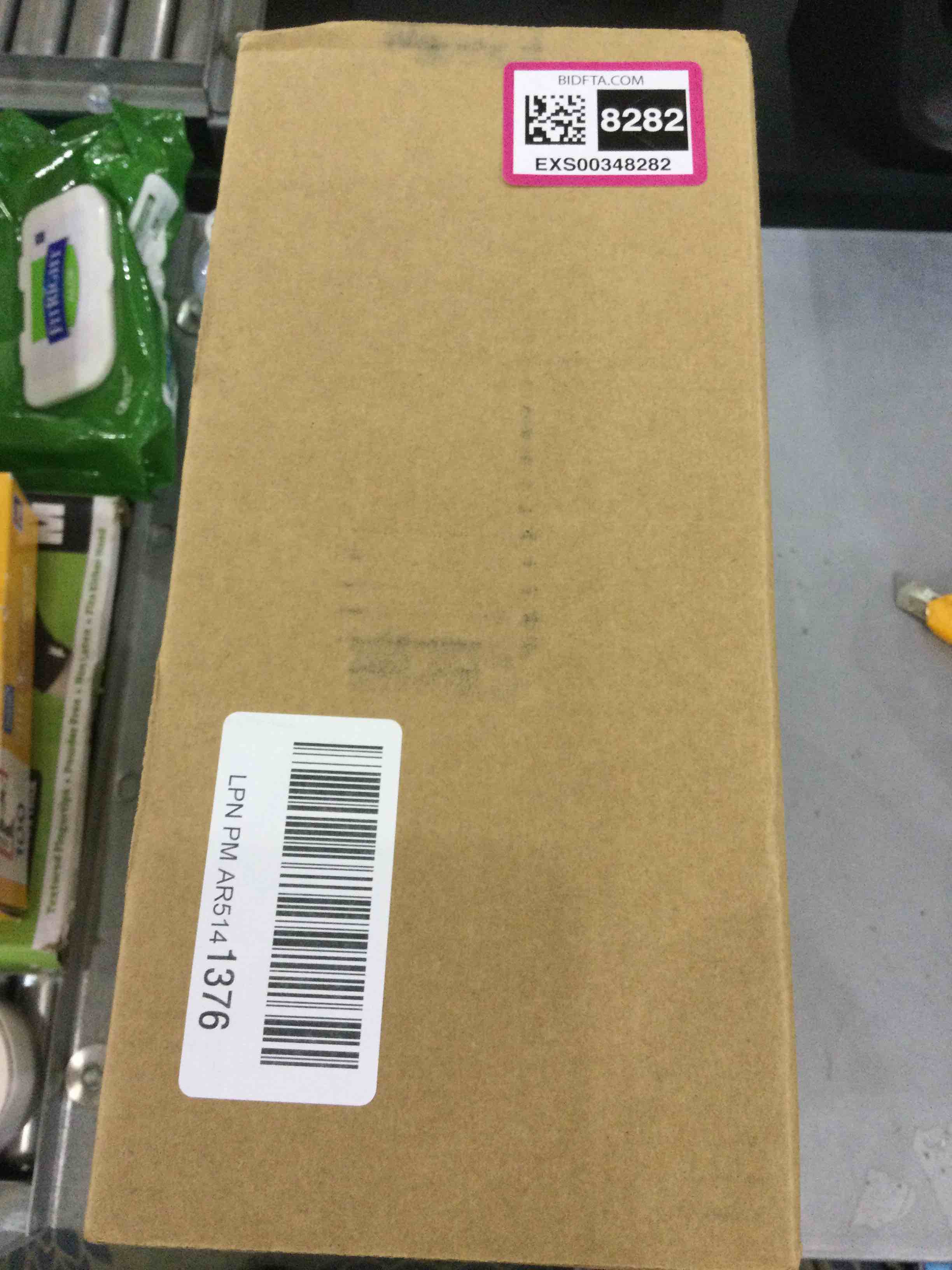 https://s3.amazonaws.com/lotting-images-prod/bidfta/EXS00348282_1690373727330.jpeg