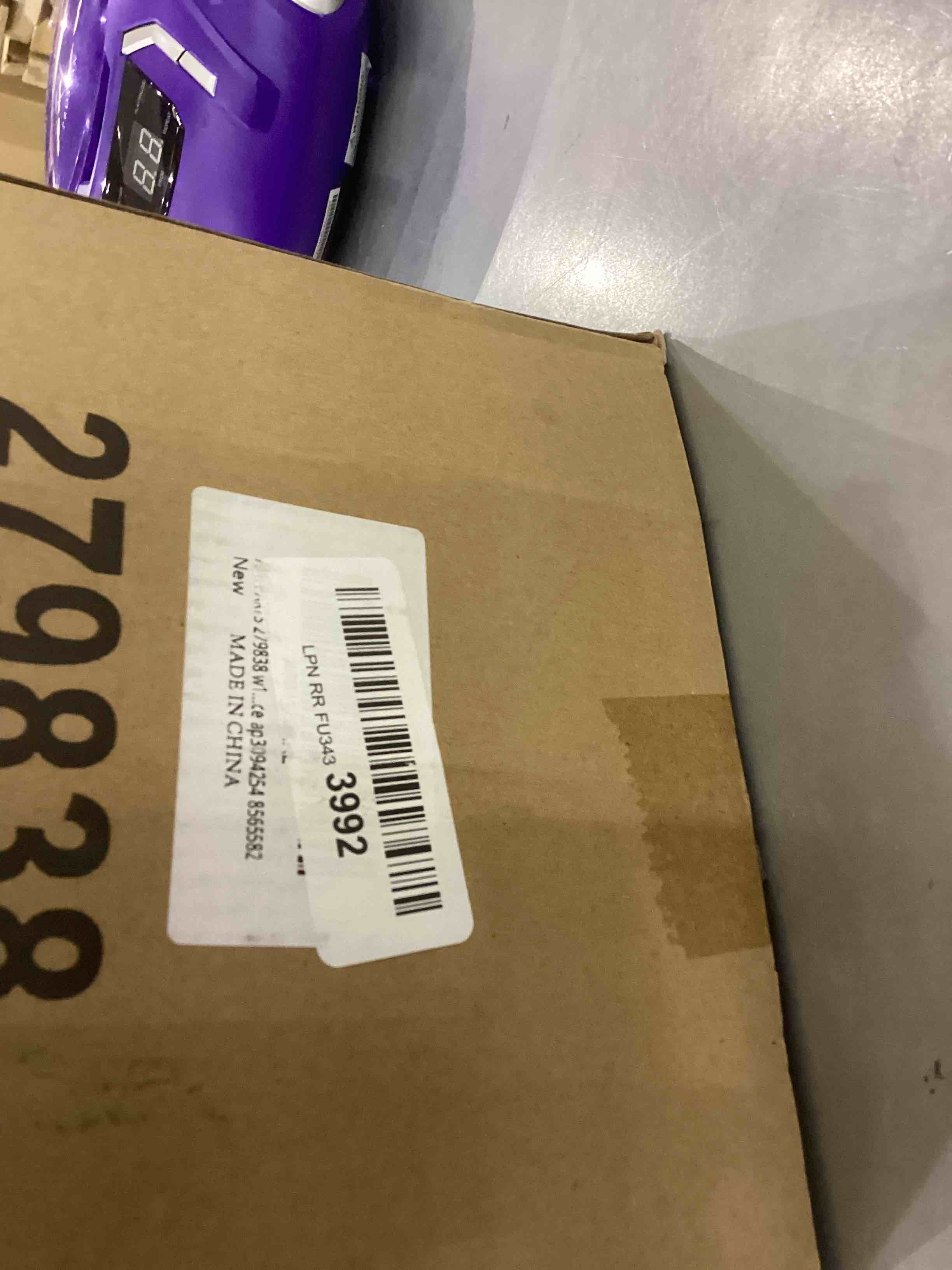 https://s3.amazonaws.com/lotting-images-prod/bidfta/EXS00348502_1690207620433.jpeg