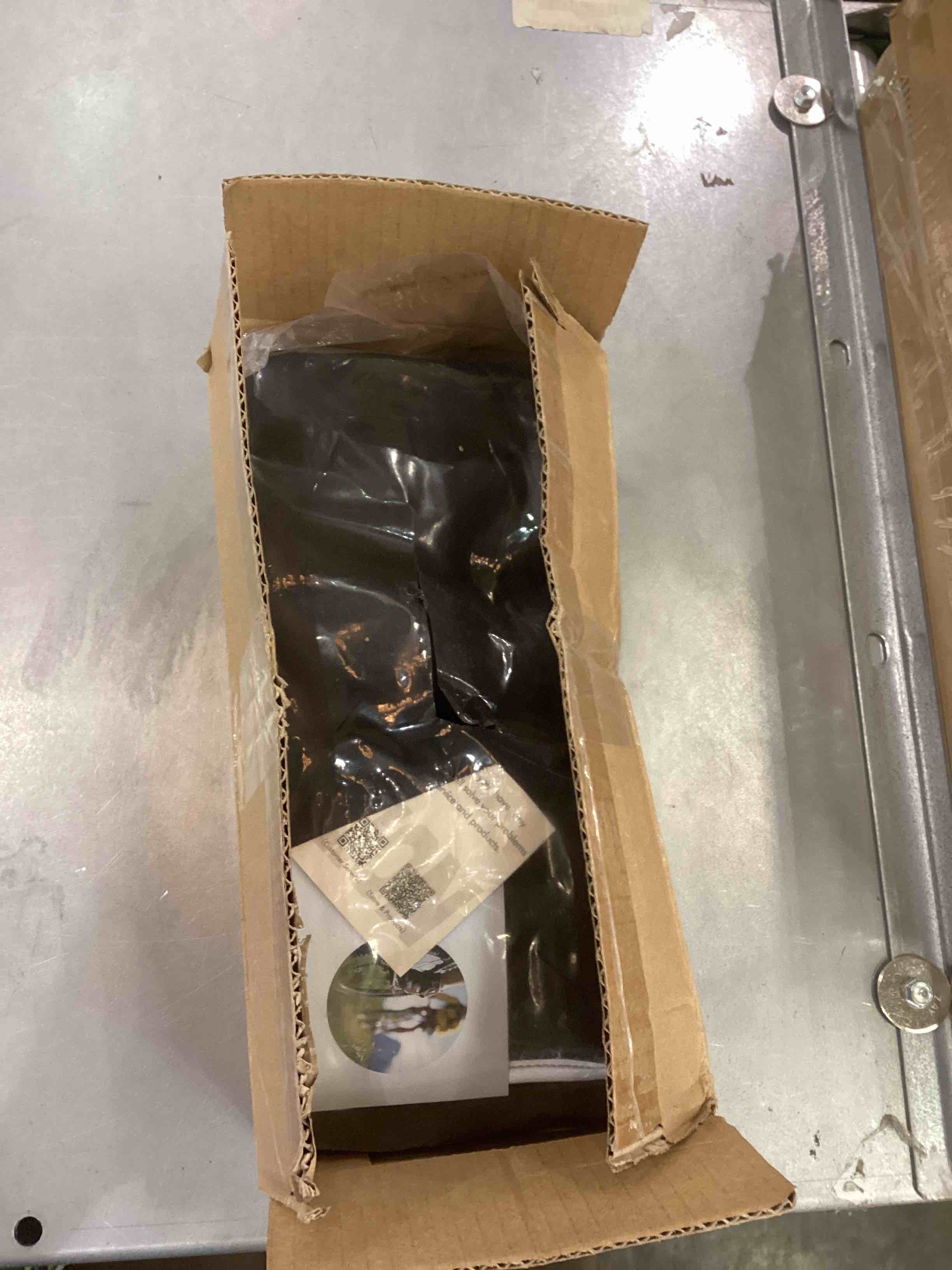 Henkelion 1 Pair 10 Lbs Adjustable Ankle Weights for Women Men Kids, Strength Training Wrist and Ankle Weights Set for Gym, Fitness Workout, Running, Lifting Exercise Leg Weights - Each 5 Lbs Black