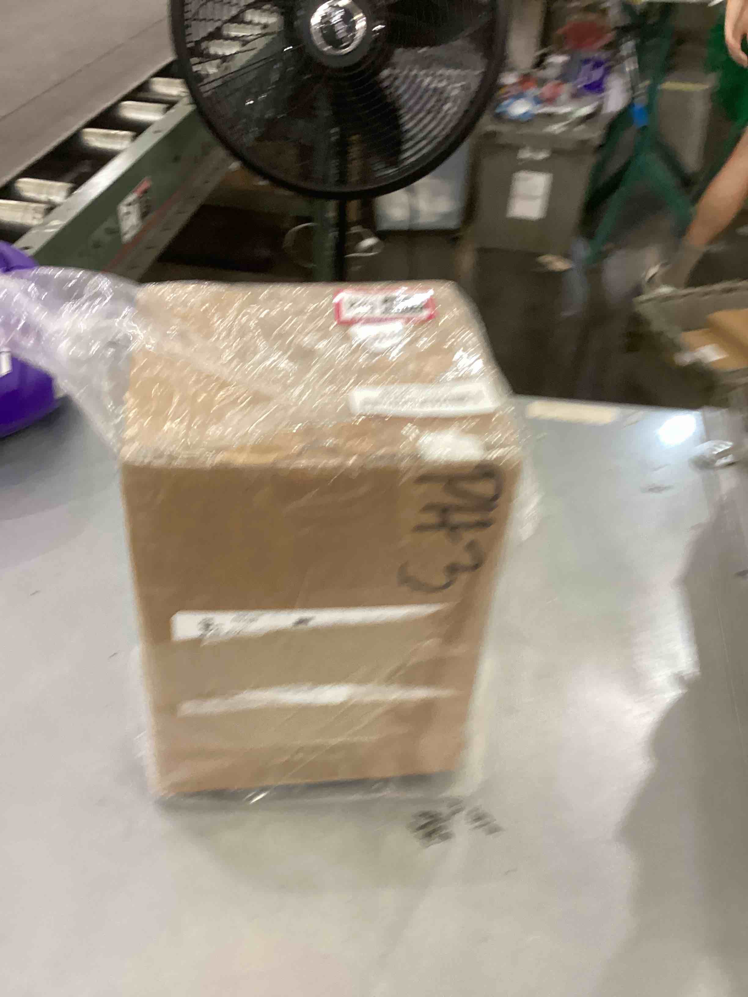 https://s3.amazonaws.com/lotting-images-prod/bidfta/EXS00348645_1690217424337.jpeg