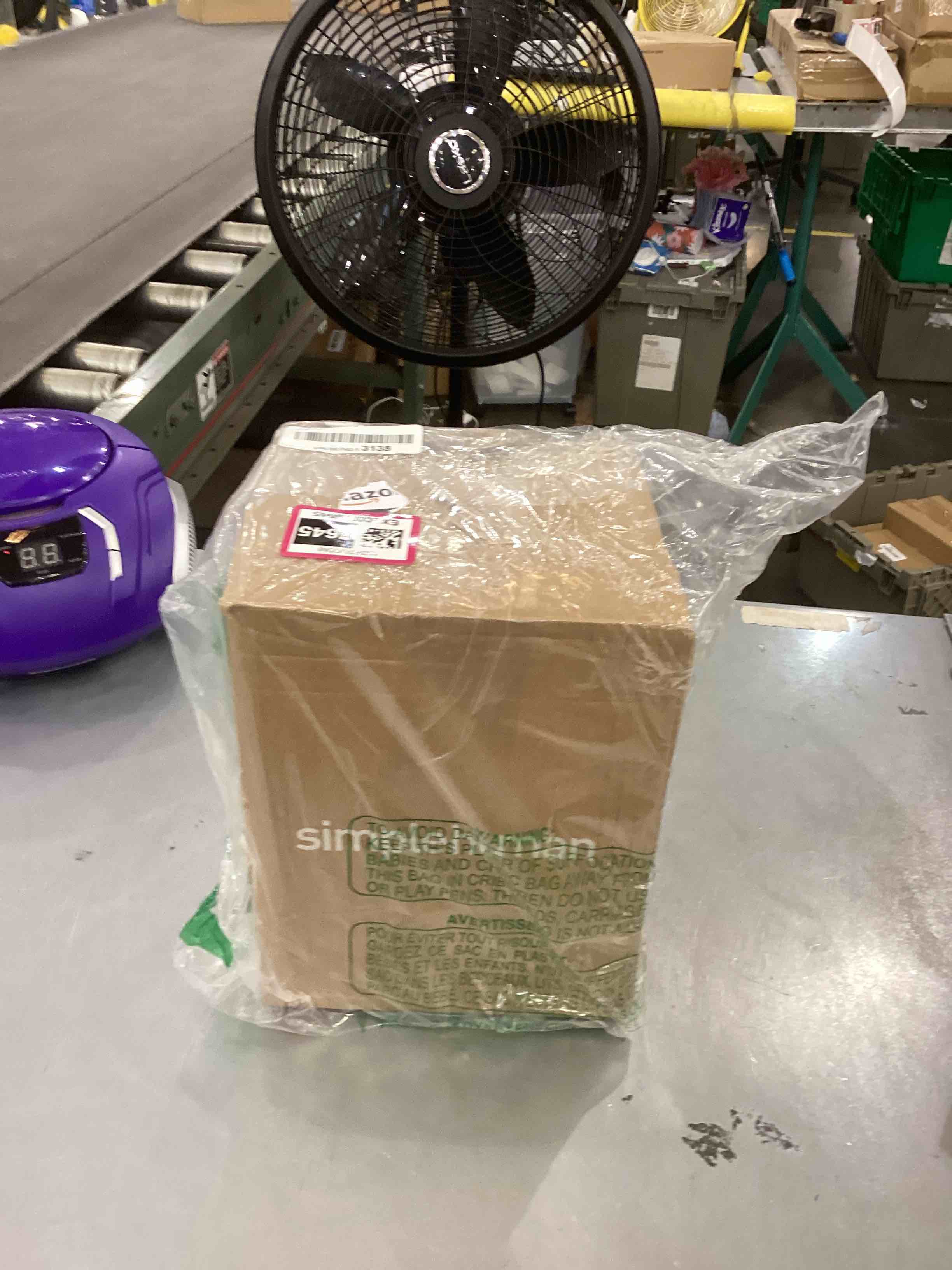 https://s3.amazonaws.com/lotting-images-prod/bidfta/EXS00348645_1690217428272.jpeg