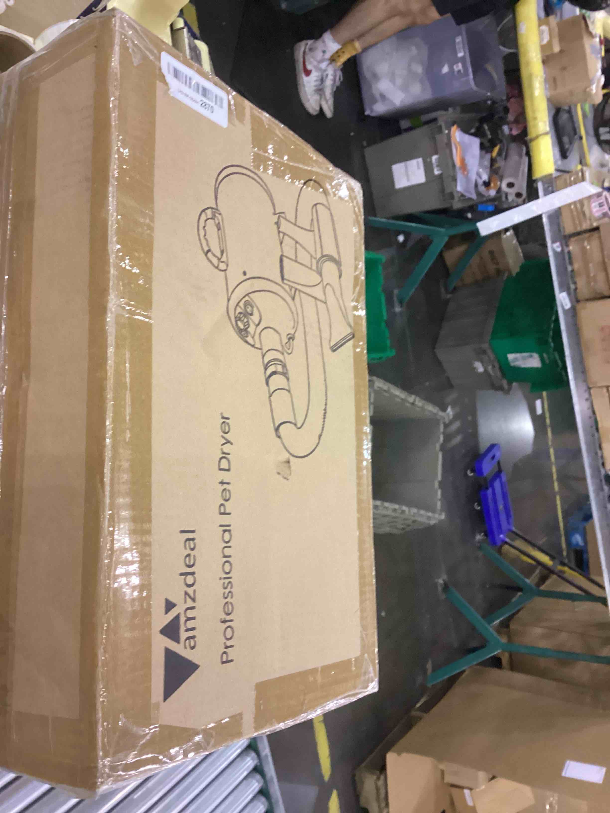 https://s3.amazonaws.com/lotting-images-prod/bidfta/EXS00349575_1691077140739.jpeg