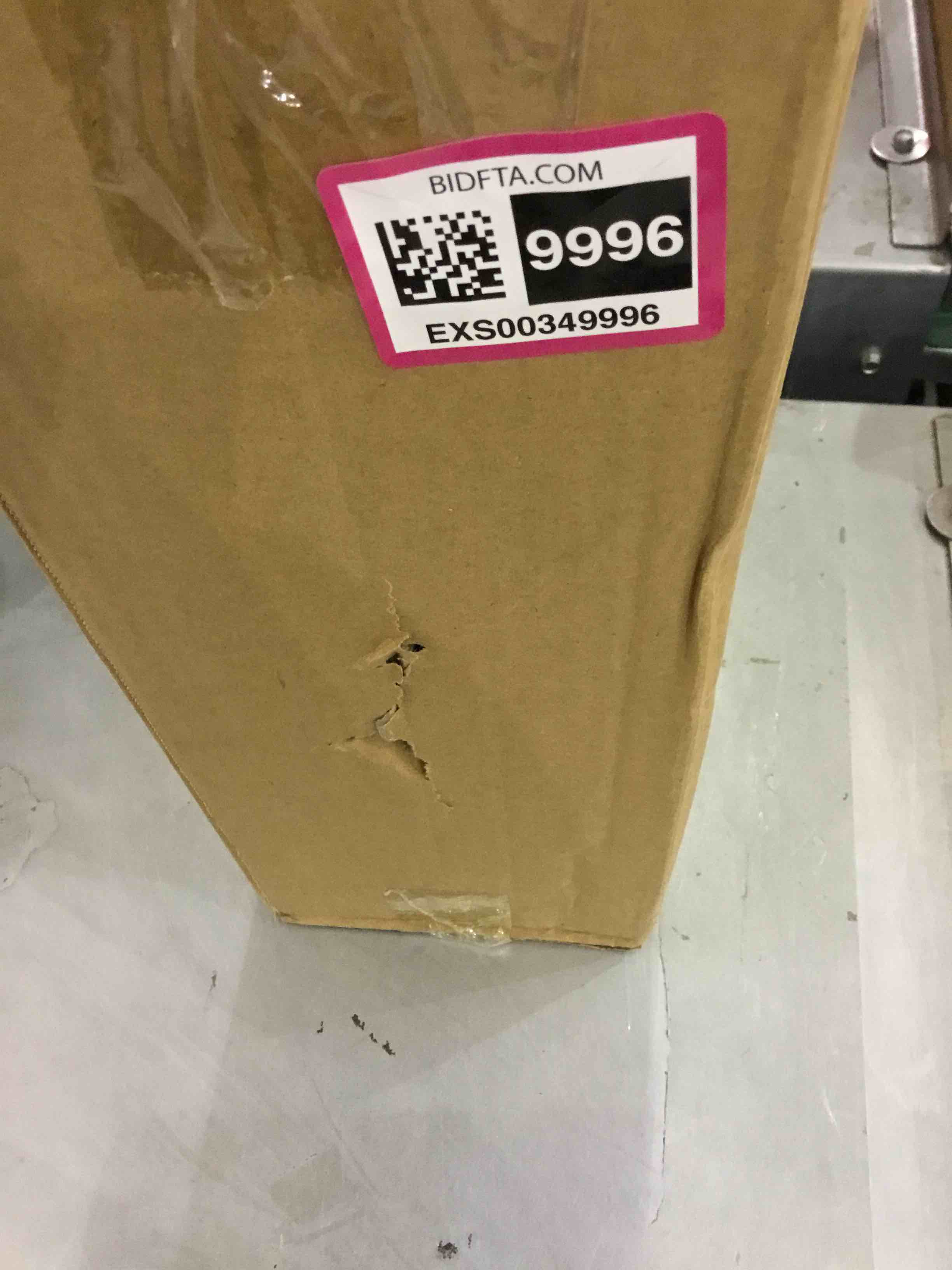 https://s3.amazonaws.com/lotting-images-prod/bidfta/EXS00349996_1692192548016.jpeg
