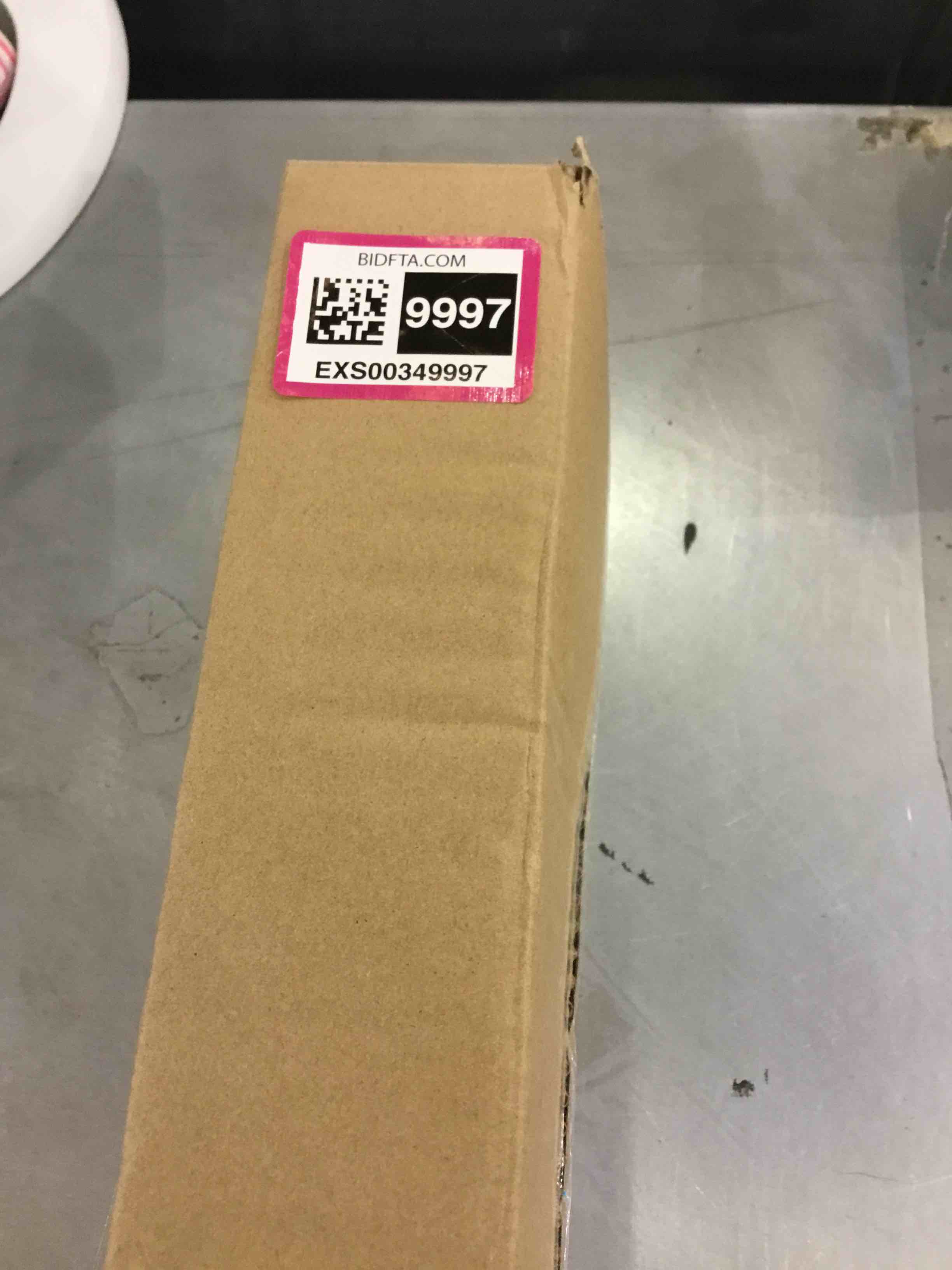https://s3.amazonaws.com/lotting-images-prod/bidfta/EXS00349997_1692192612980.jpeg