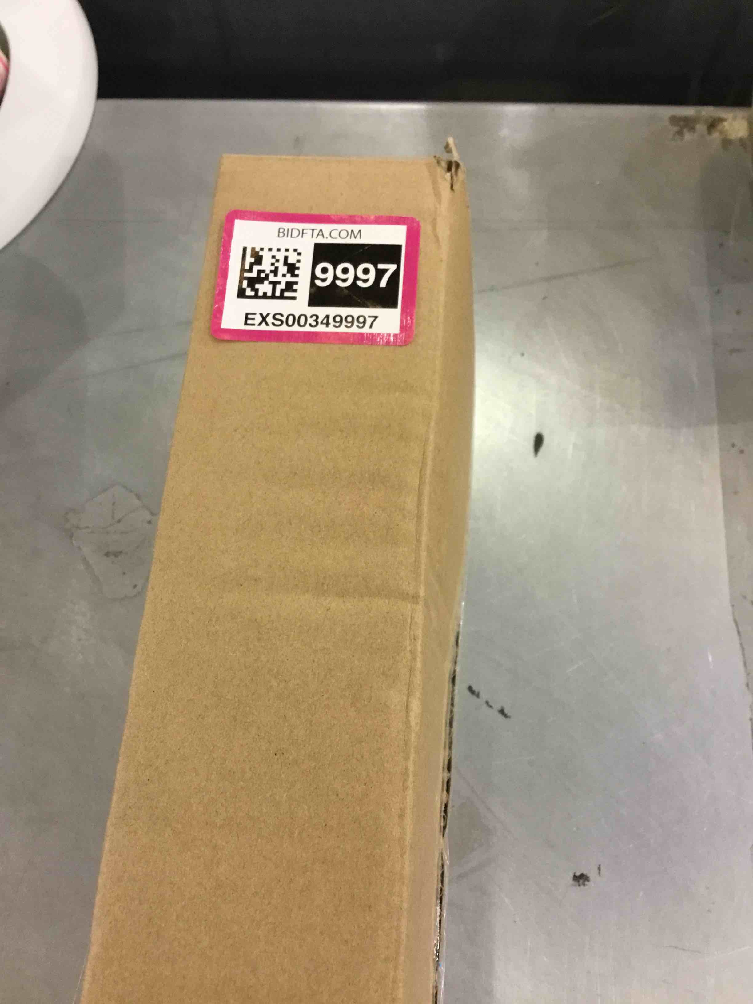 https://s3.amazonaws.com/lotting-images-prod/bidfta/EXS00349997_1692192614209.jpeg
