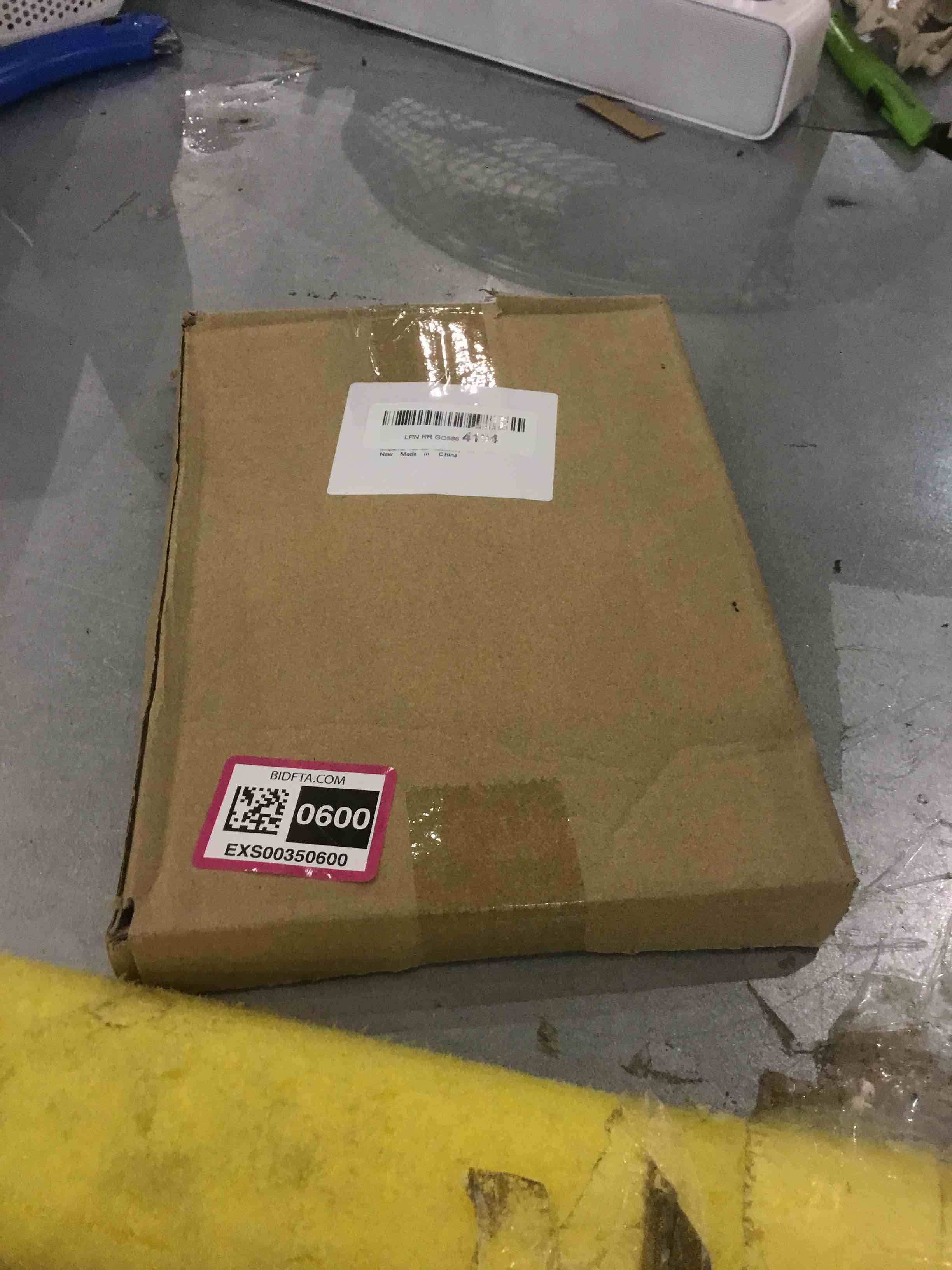 https://s3.amazonaws.com/lotting-images-prod/bidfta/EXS00350600_1689781125265.jpeg
