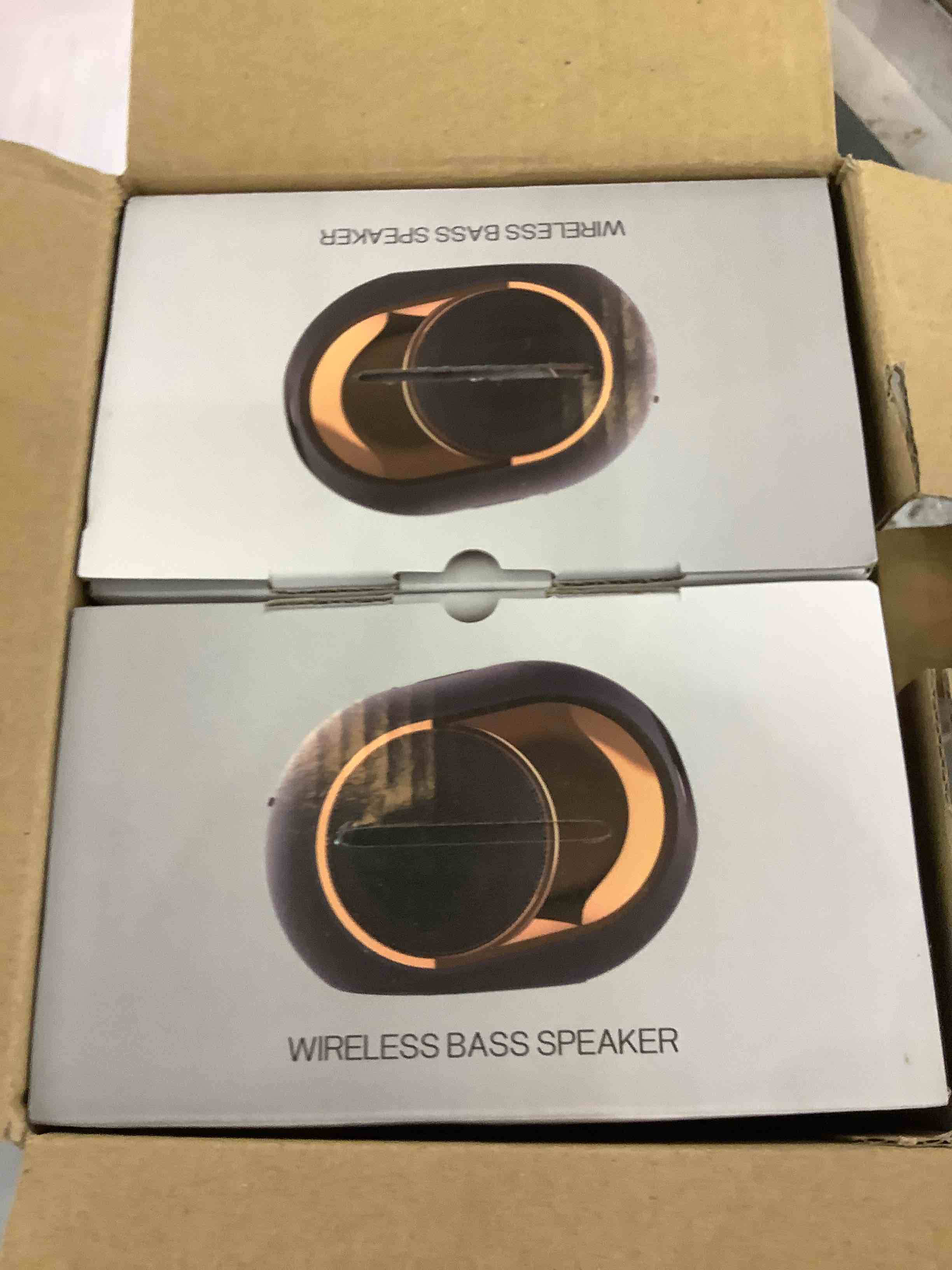https://s3.amazonaws.com/lotting-images-prod/bidfta/EXS00351236_1689866350620.jpeg