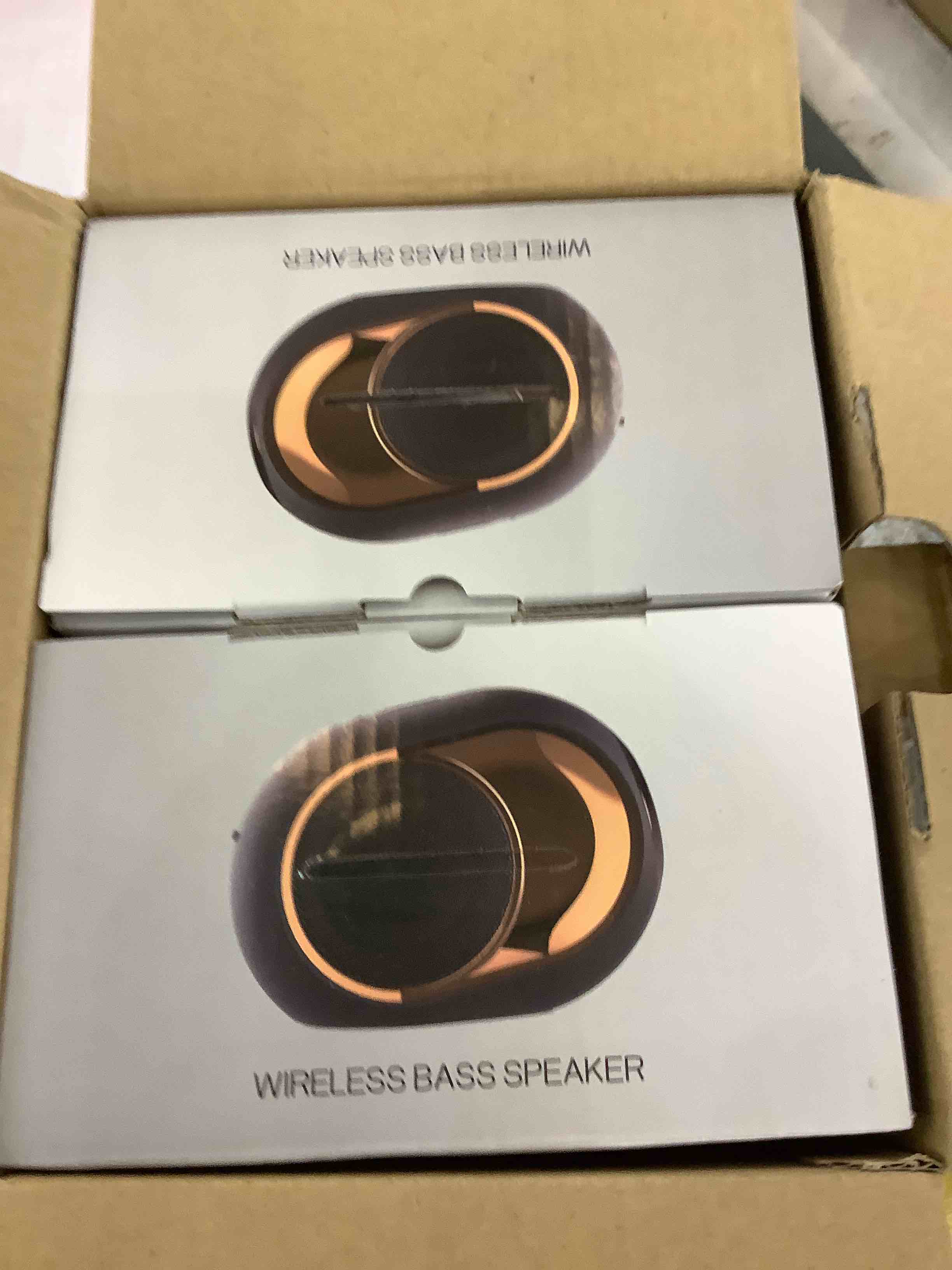 https://s3.amazonaws.com/lotting-images-prod/bidfta/EXS00351236_1689866351777.jpeg