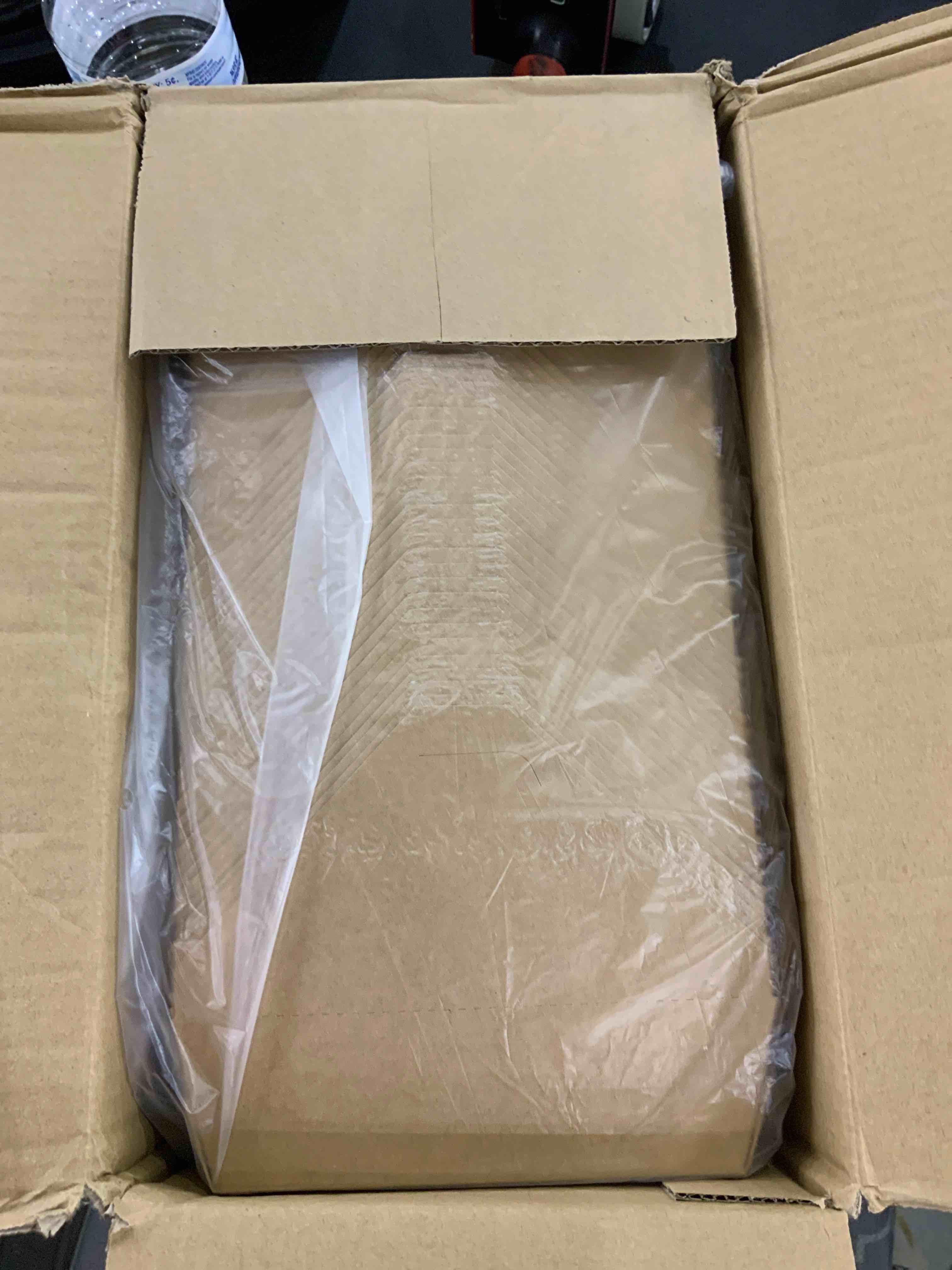 https://s3.amazonaws.com/lotting-images-prod/bidfta/EXS00351769_1691496856193.jpeg