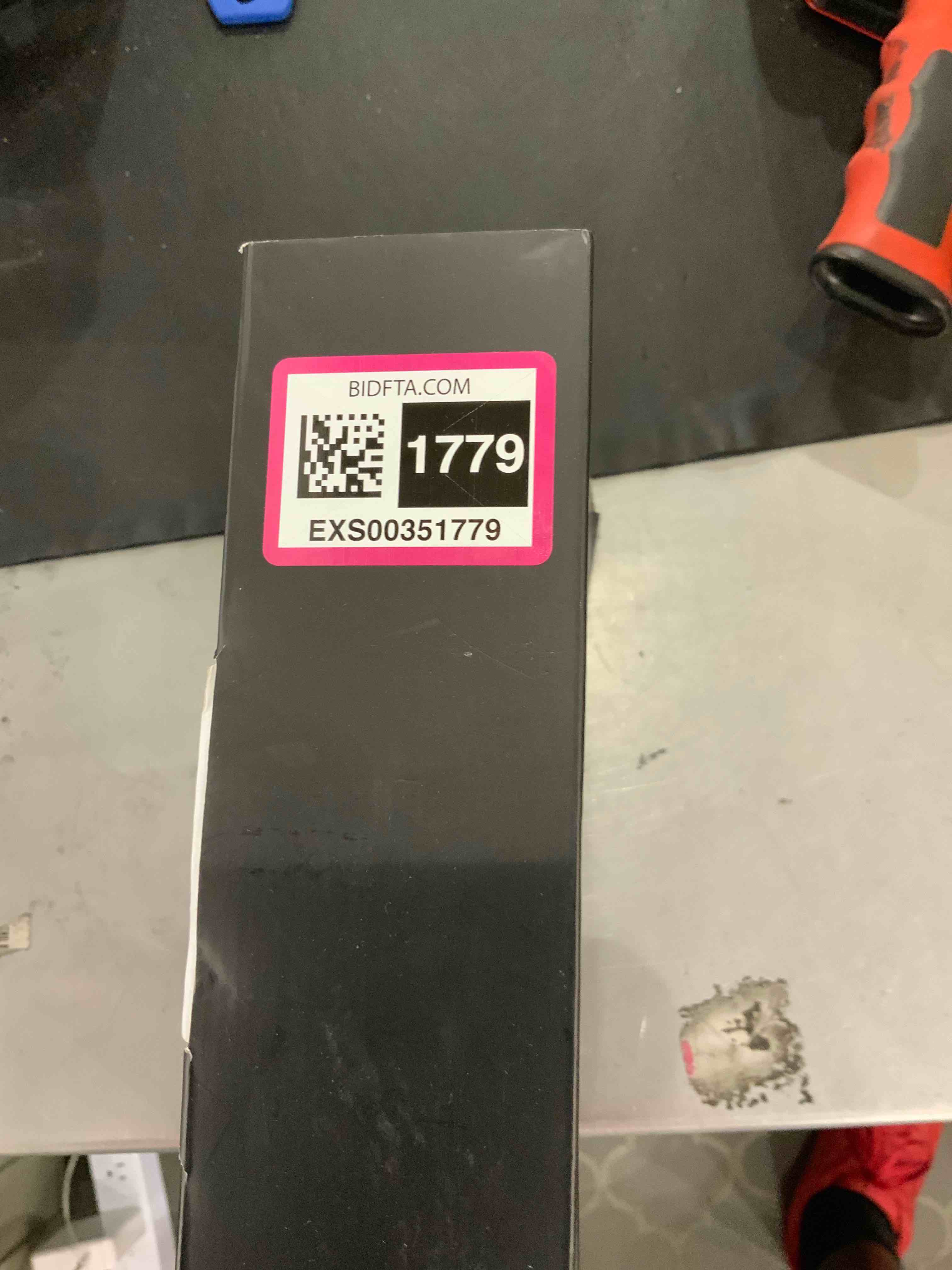 https://s3.amazonaws.com/lotting-images-prod/bidfta/EXS00351779_1691496076888.jpeg