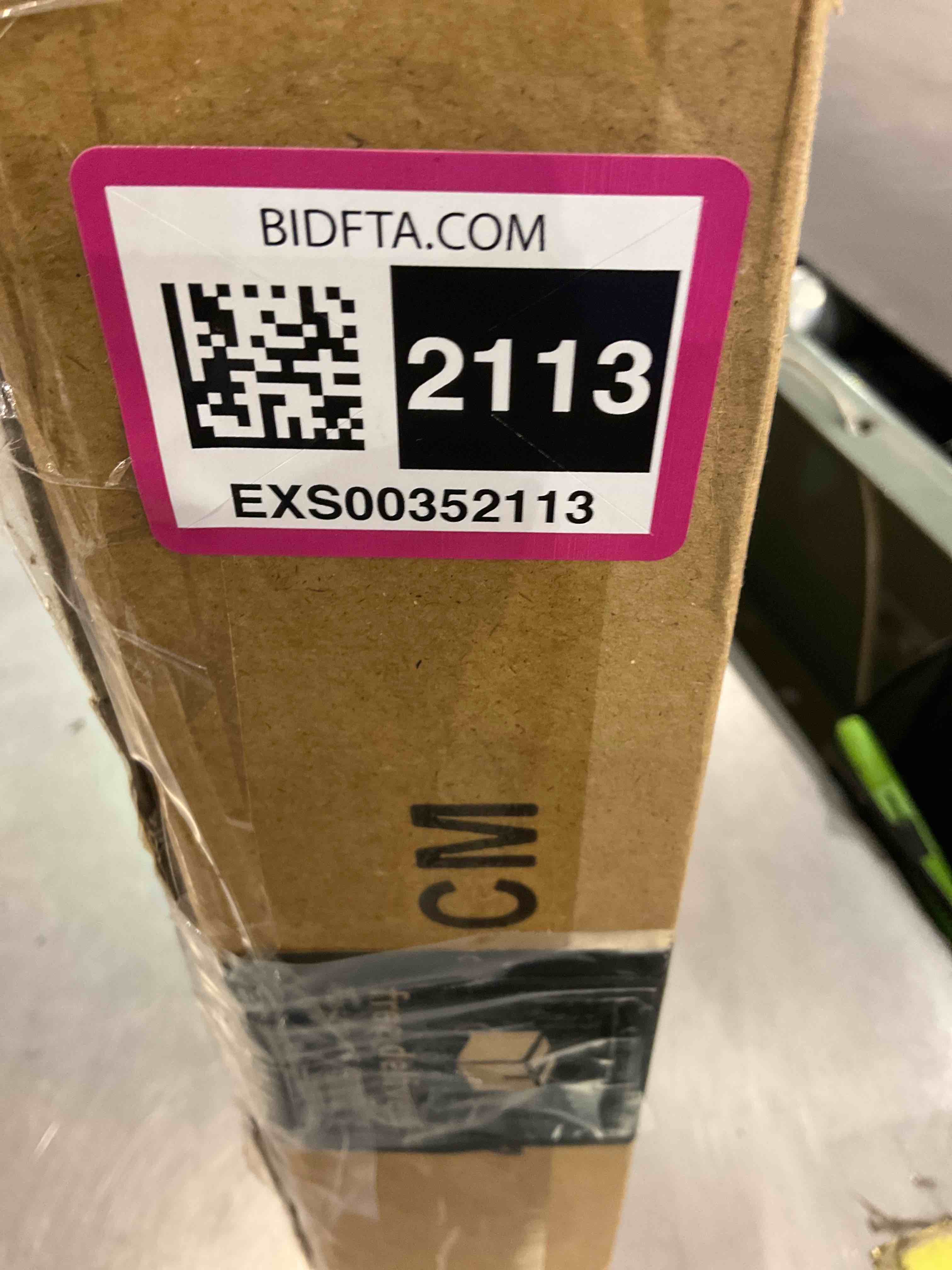 https://s3.amazonaws.com/lotting-images-prod/bidfta/EXS00352113_1689861480359.jpeg