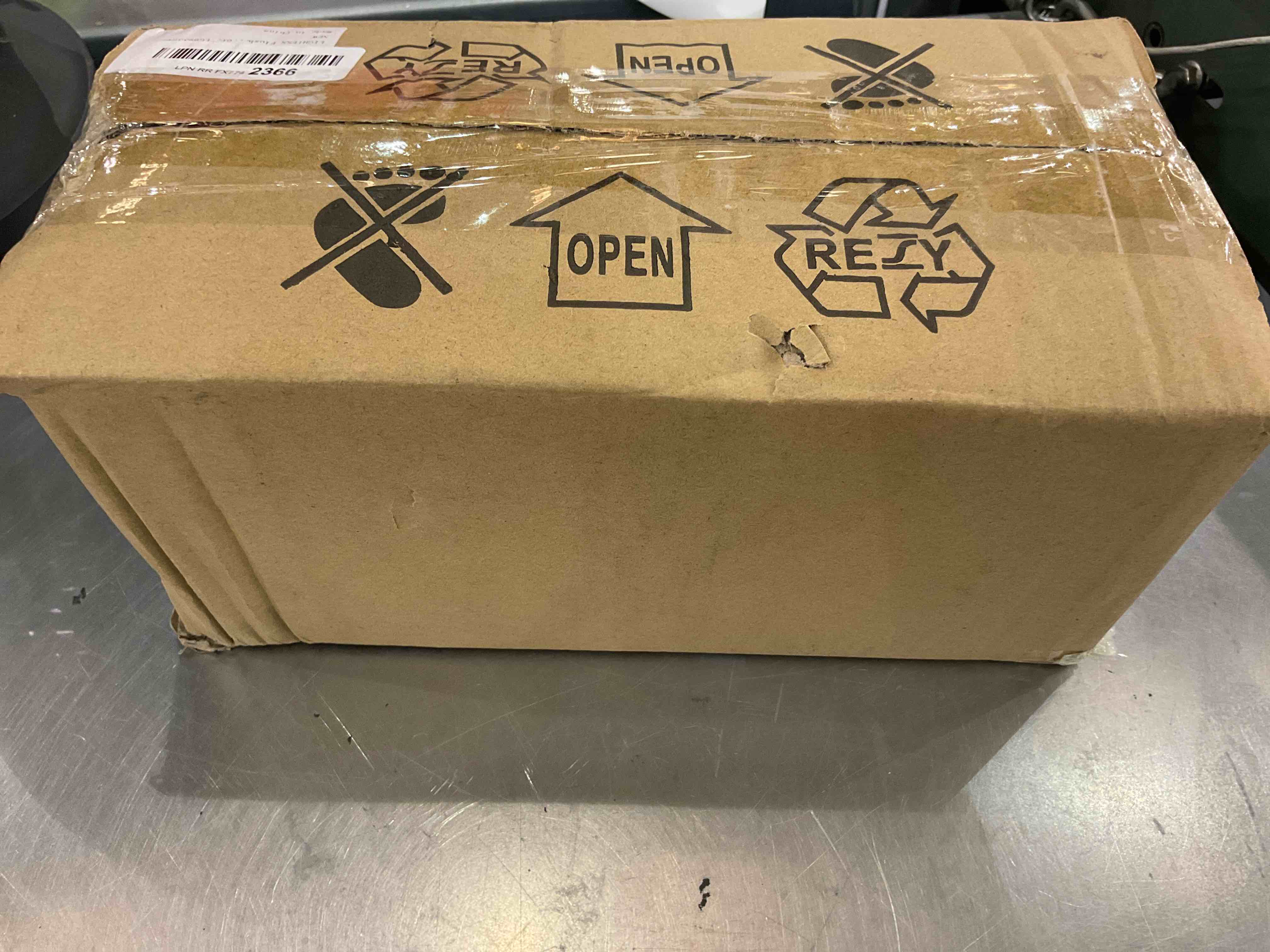 https://s3.amazonaws.com/lotting-images-prod/bidfta/EXS00352137_1689866491828.jpeg