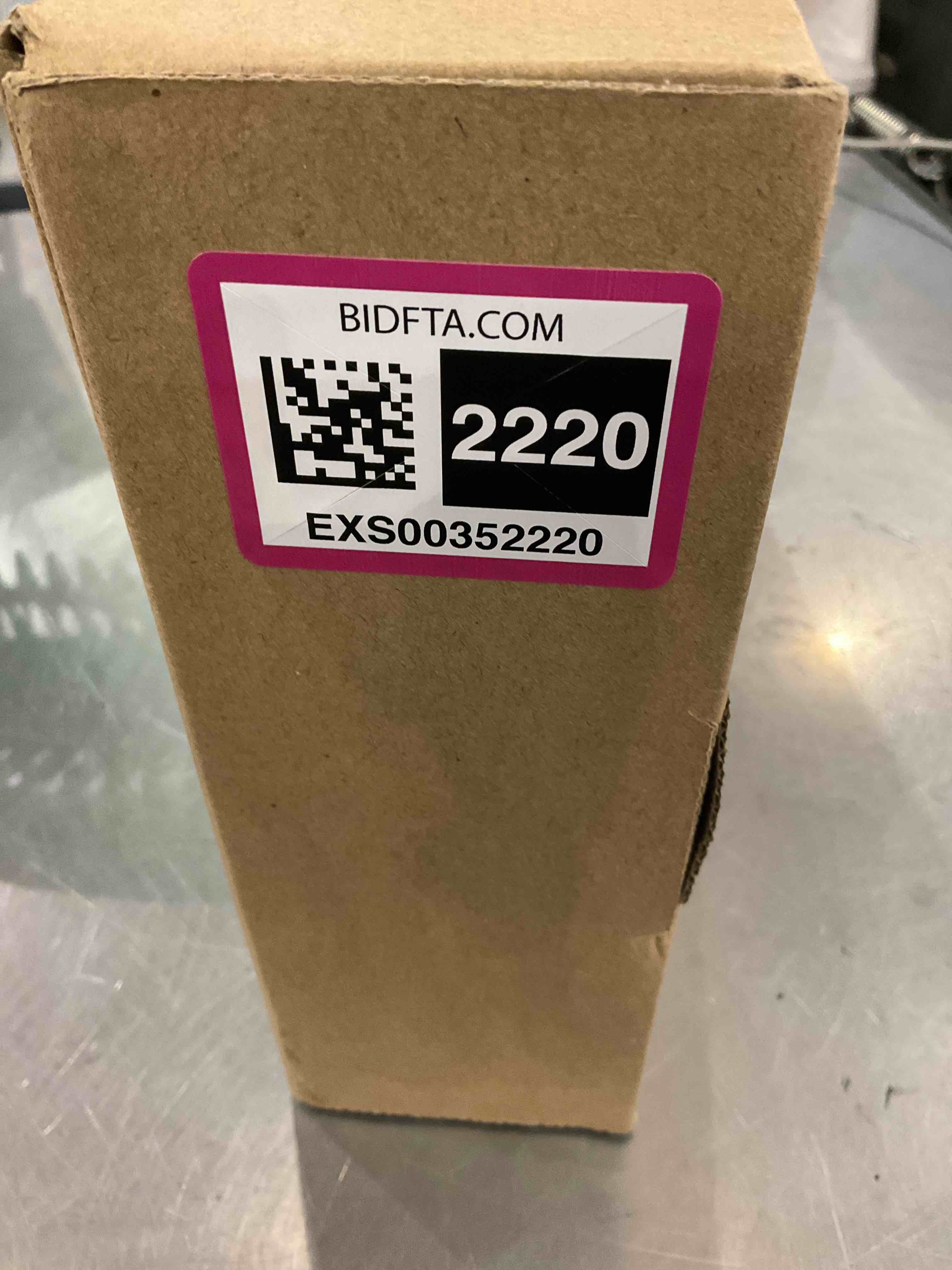 https://s3.amazonaws.com/lotting-images-prod/bidfta/EXS00352220_1689940066092.jpeg