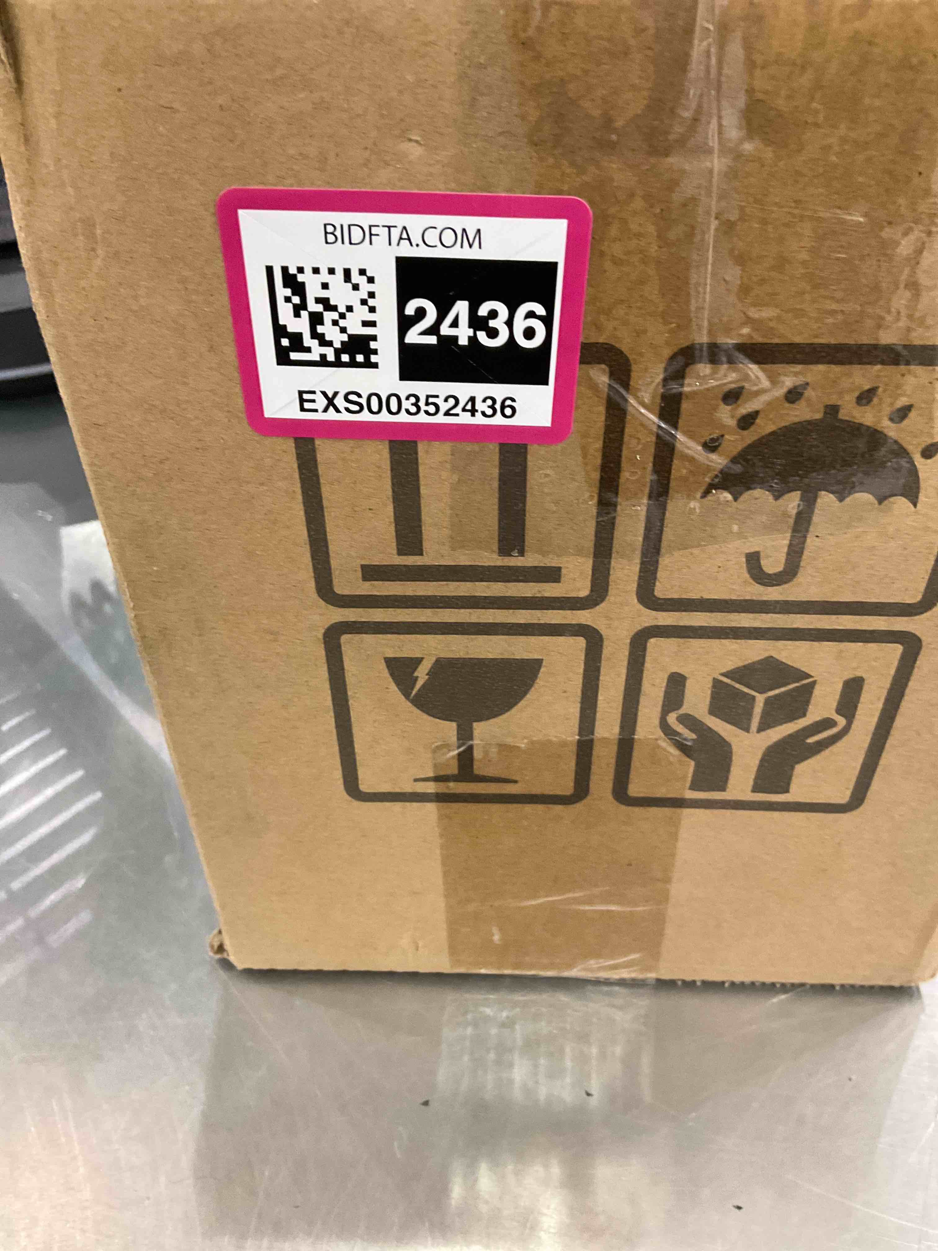 https://s3.amazonaws.com/lotting-images-prod/bidfta/EXS00352436_1690211608048.jpeg