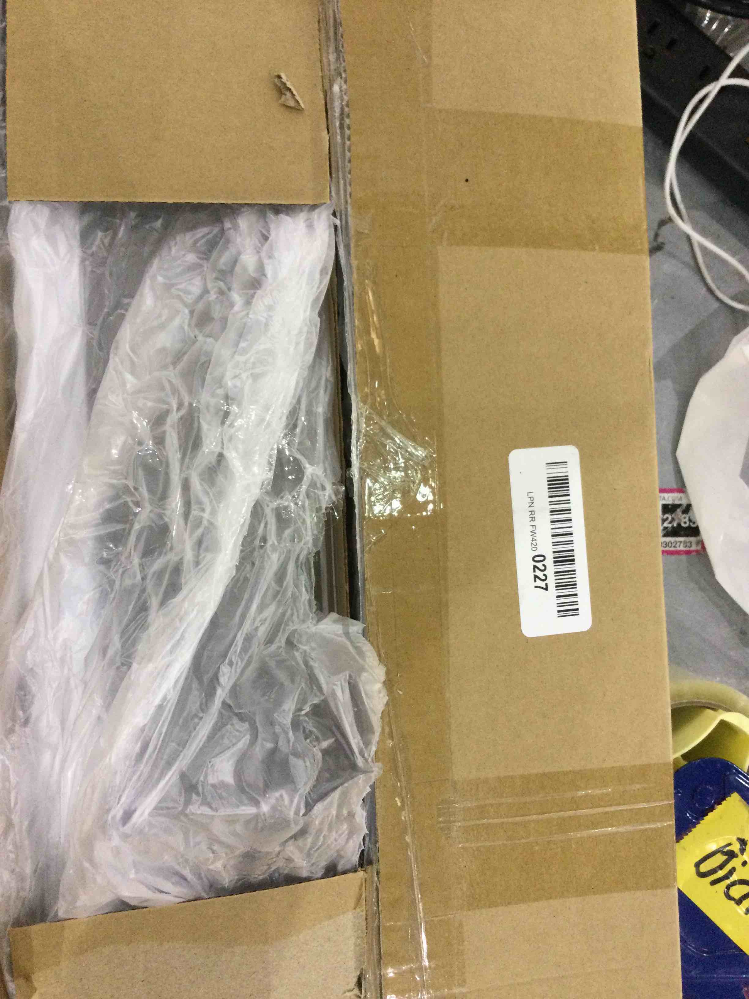 https://s3.amazonaws.com/lotting-images-prod/bidfta/EXS00352965_1689939736838.jpeg