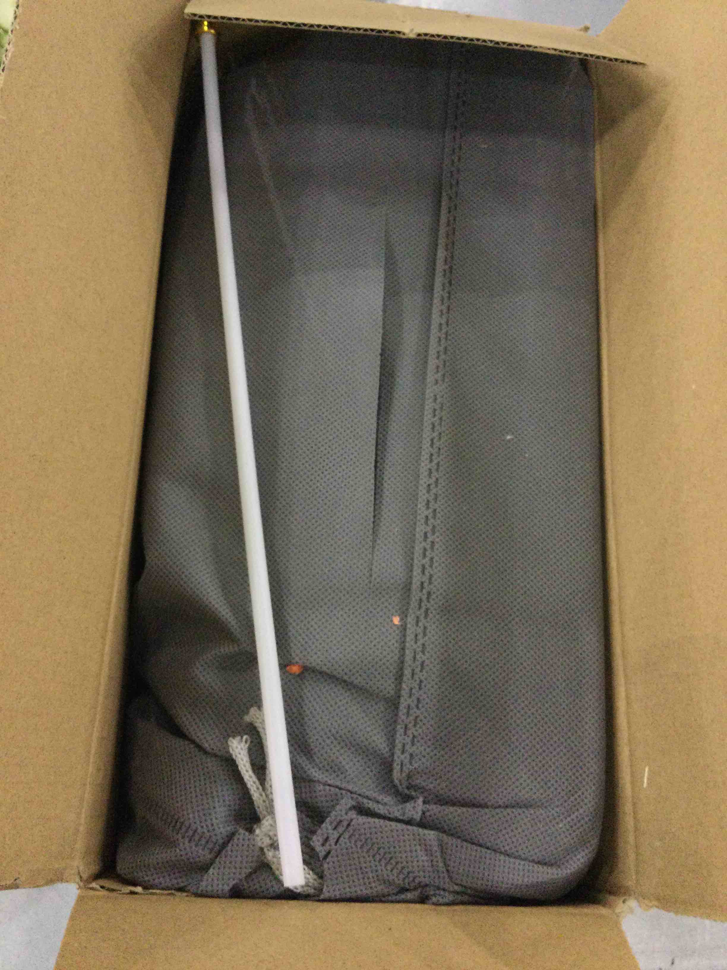 https://s3.amazonaws.com/lotting-images-prod/bidfta/EXS00353083_1689781490186.jpeg