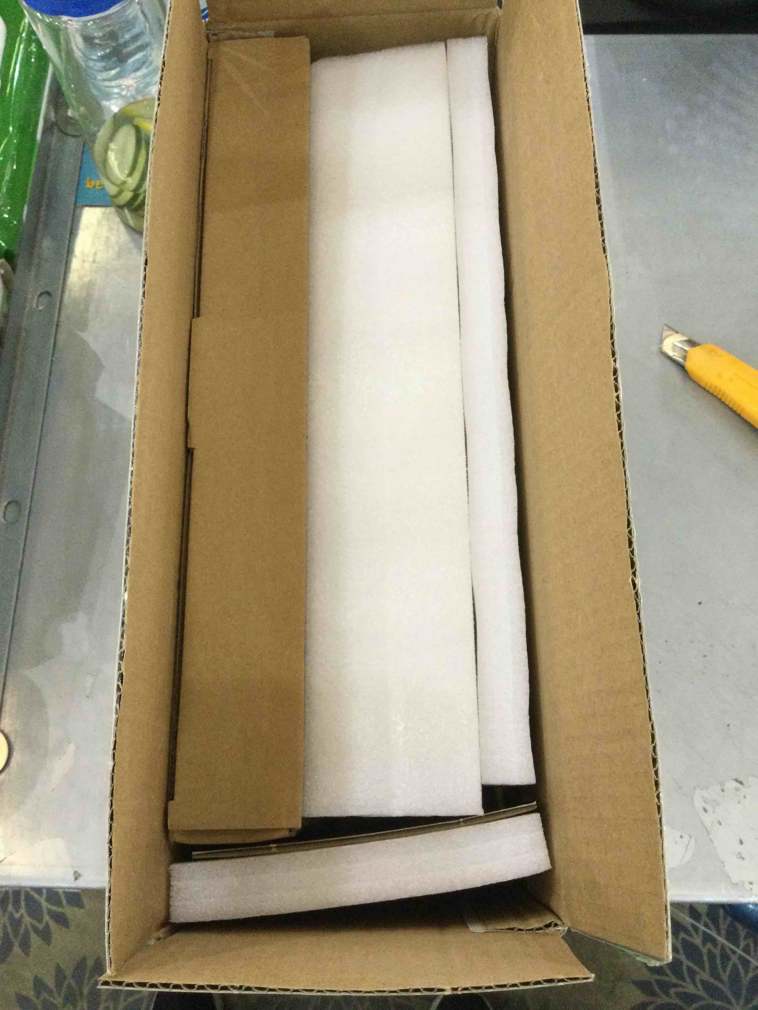 https://s3.amazonaws.com/lotting-images-prod/bidfta/EXS00353128_1689789154182.jpeg