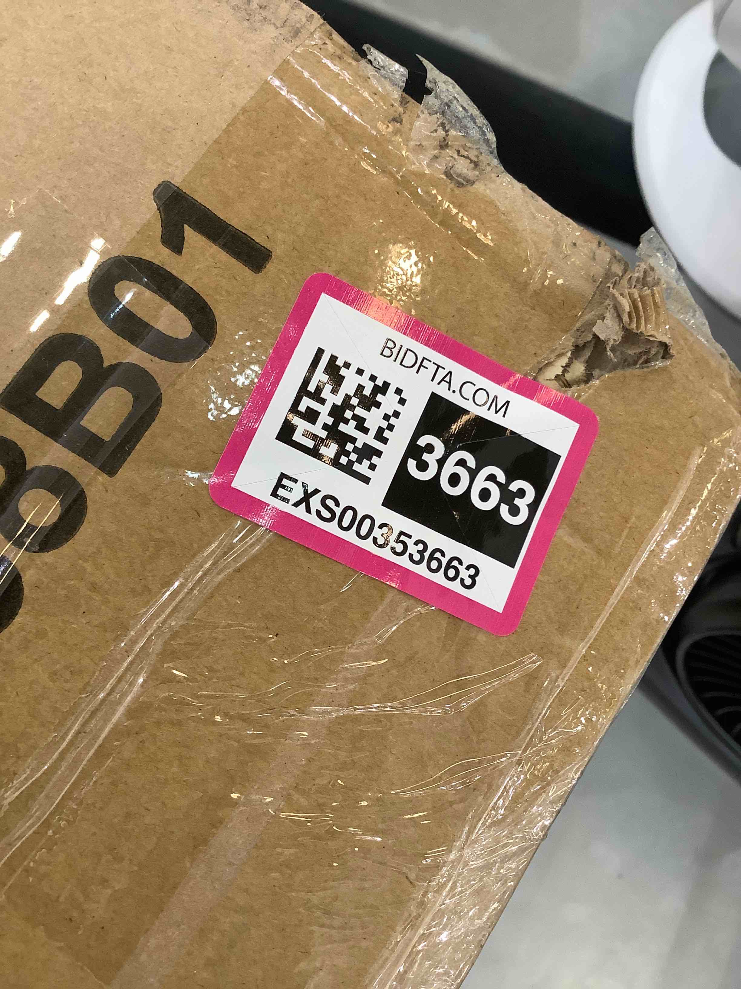 https://s3.amazonaws.com/lotting-images-prod/bidfta/EXS00353663_1689791092806.jpeg
