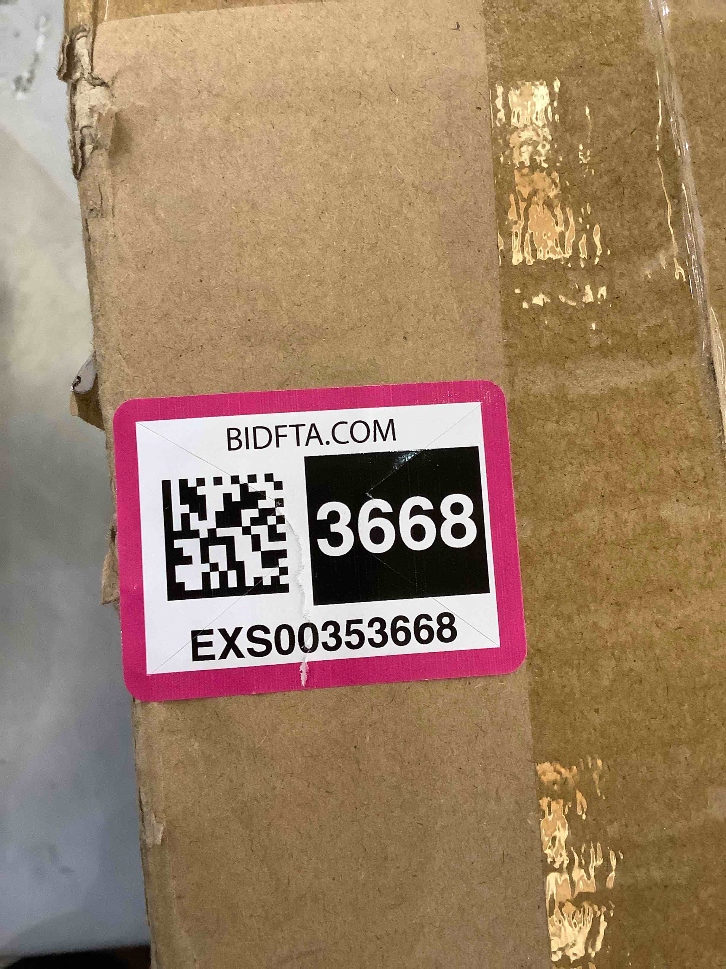 https://s3.amazonaws.com/lotting-images-prod/bidfta/EXS00353668_1689791540065.jpeg