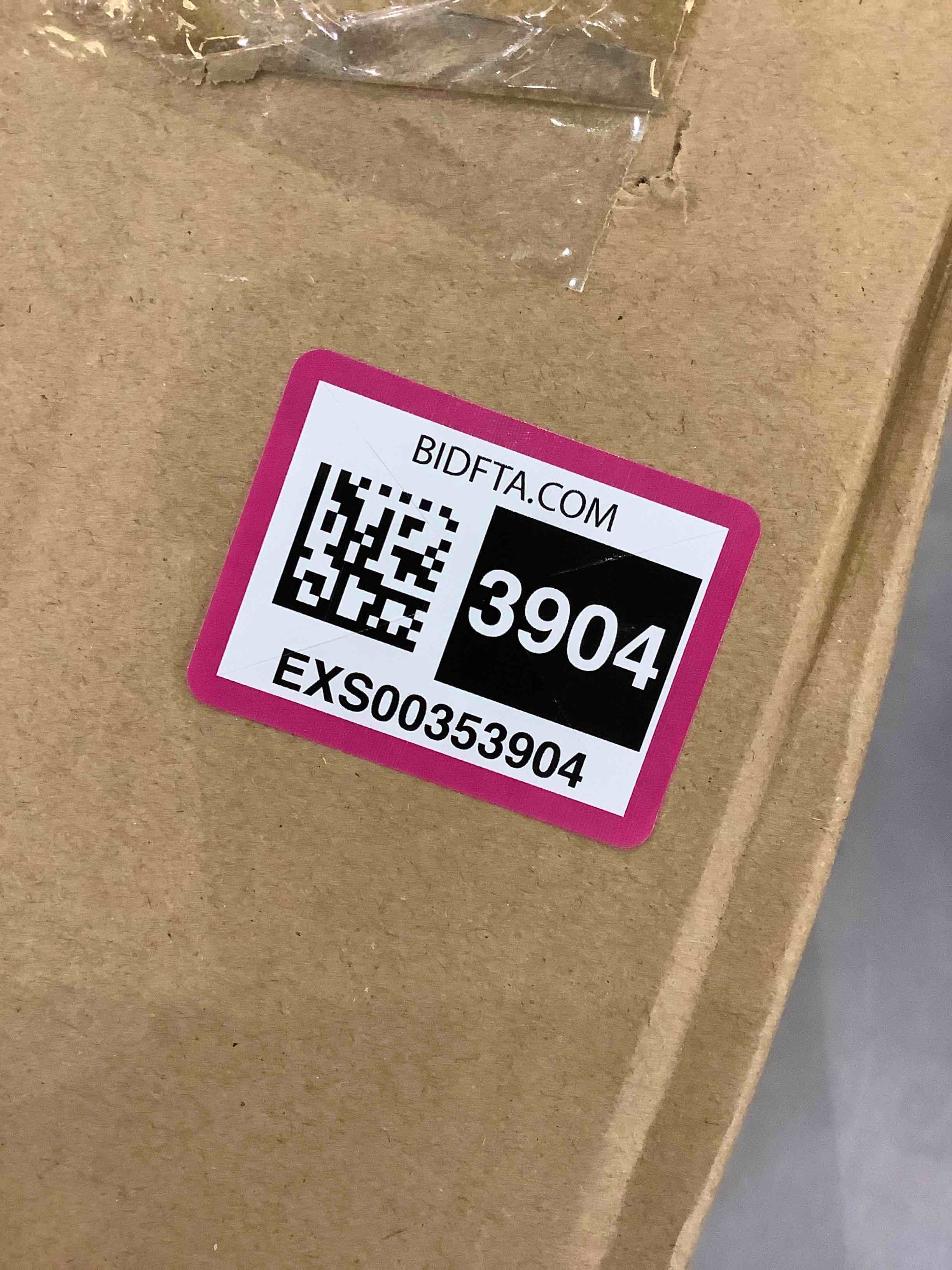 https://s3.amazonaws.com/lotting-images-prod/bidfta/EXS00353904_1689943056922.jpeg