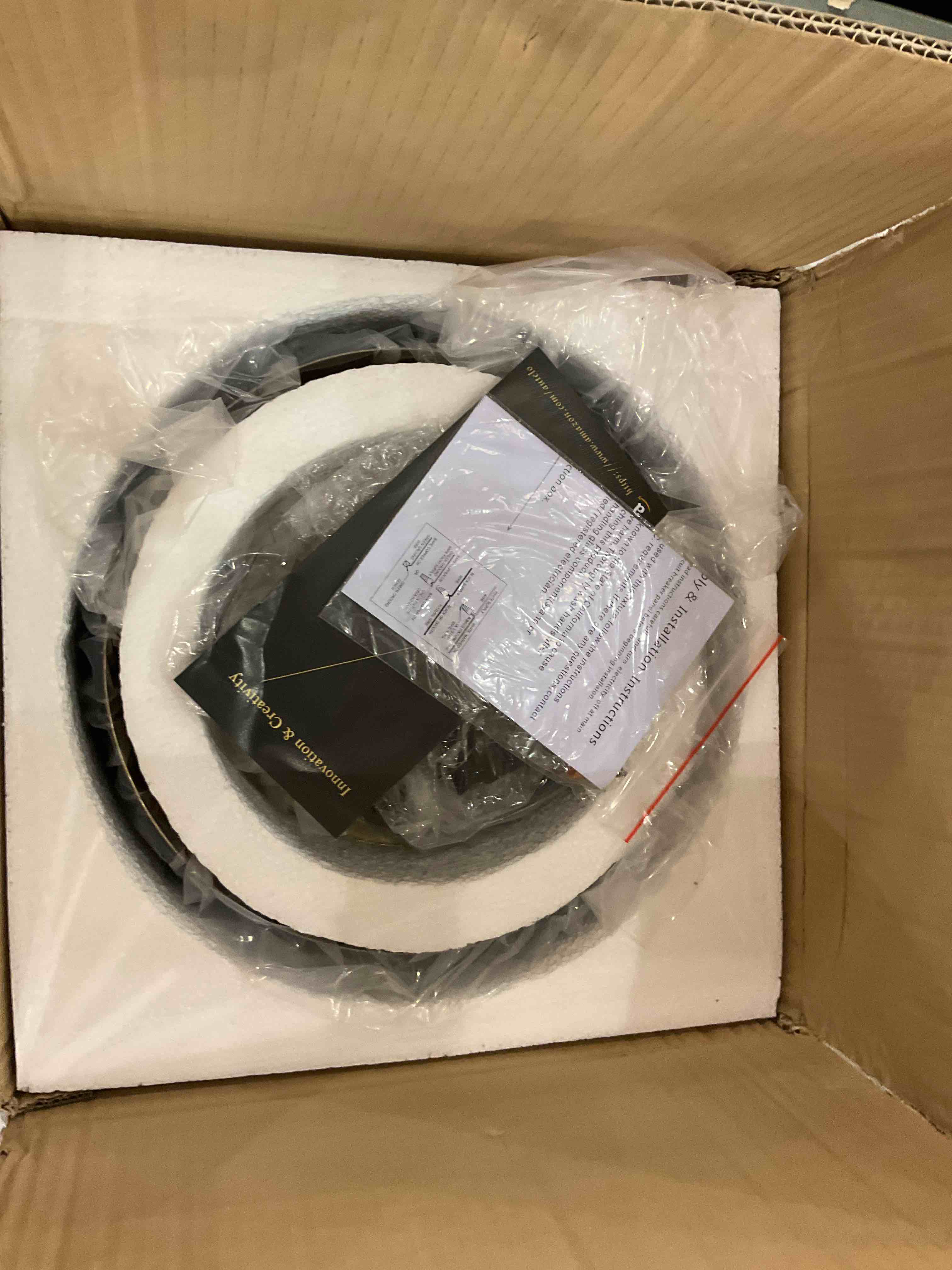 https://s3.amazonaws.com/lotting-images-prod/bidfta/EXS00354178_1690548495182.jpeg