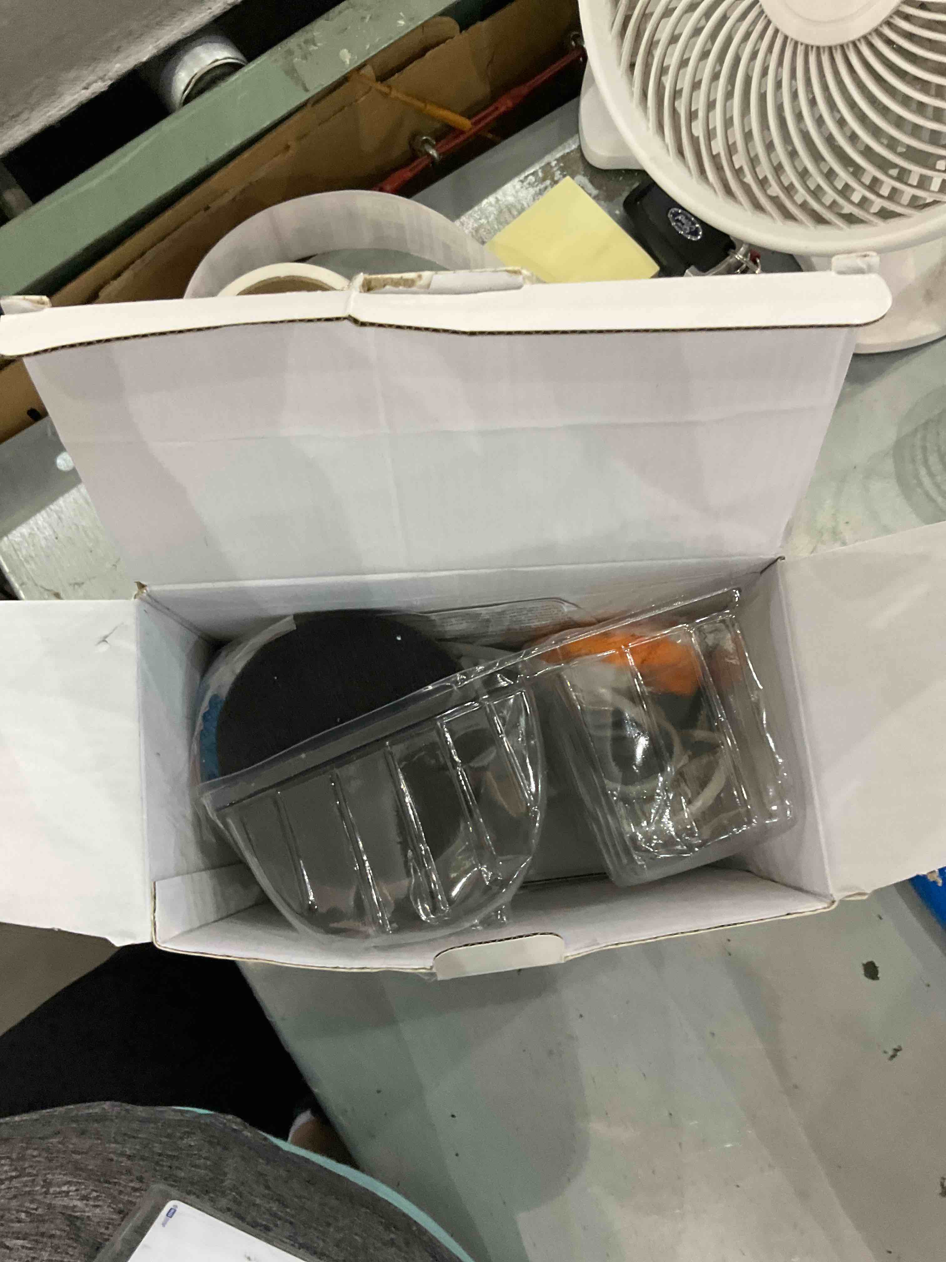 https://s3.amazonaws.com/lotting-images-prod/bidfta/EXS00354187_1690545720419.jpeg