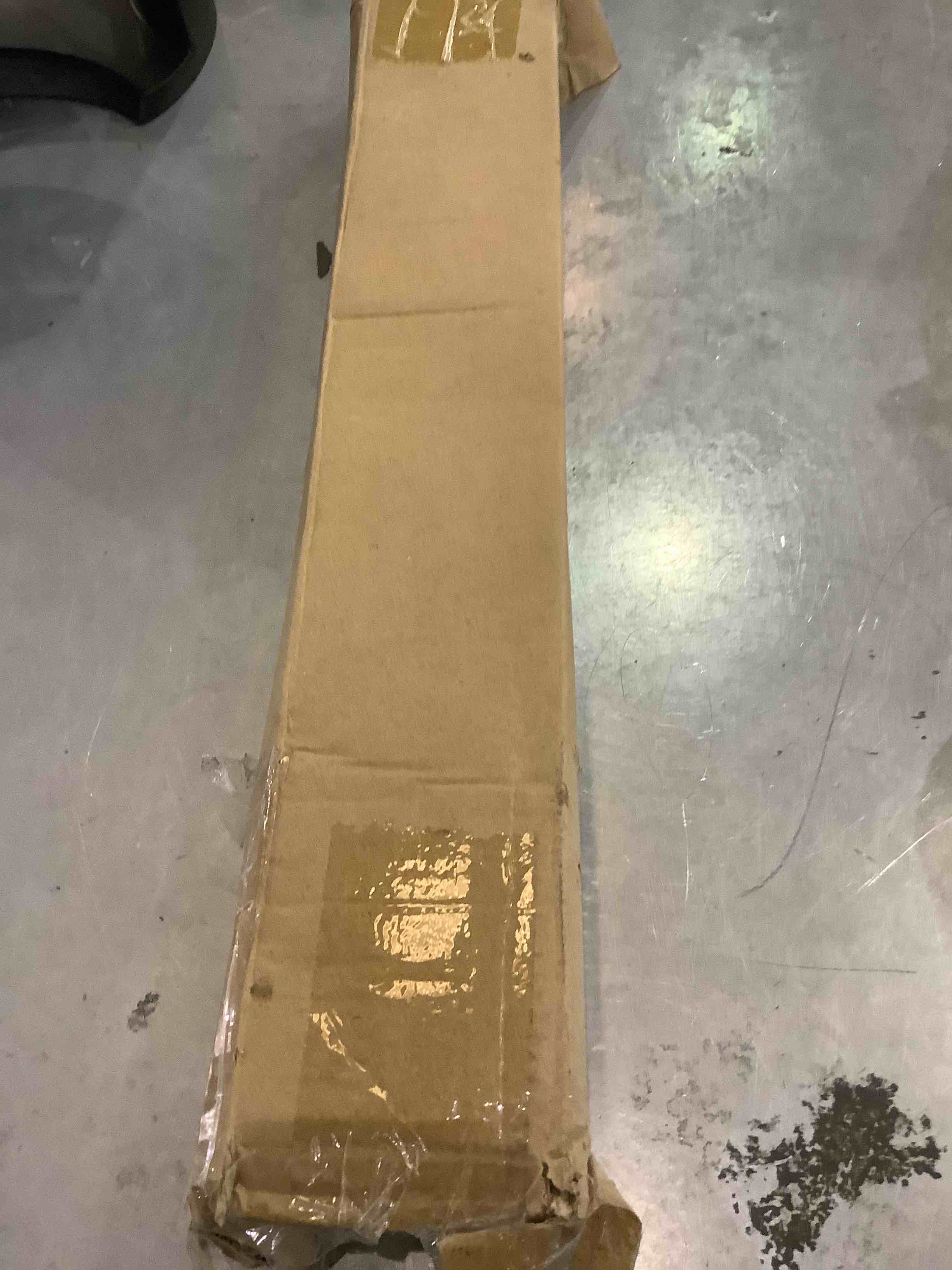 https://s3.amazonaws.com/lotting-images-prod/bidfta/EXS00355226_1689866180375.jpeg
