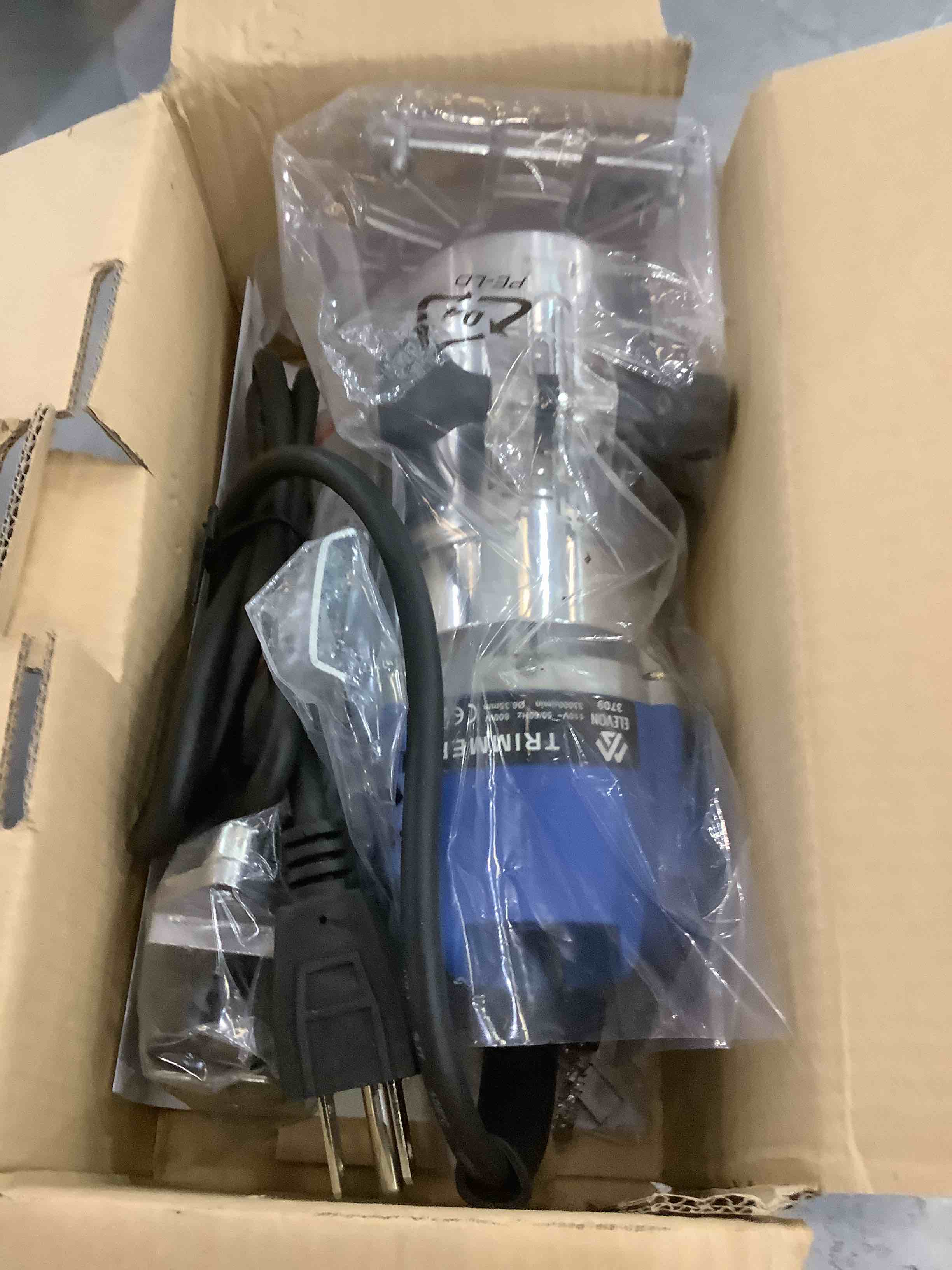 https://s3.amazonaws.com/lotting-images-prod/bidfta/EXS00355227_1689866374184.jpeg