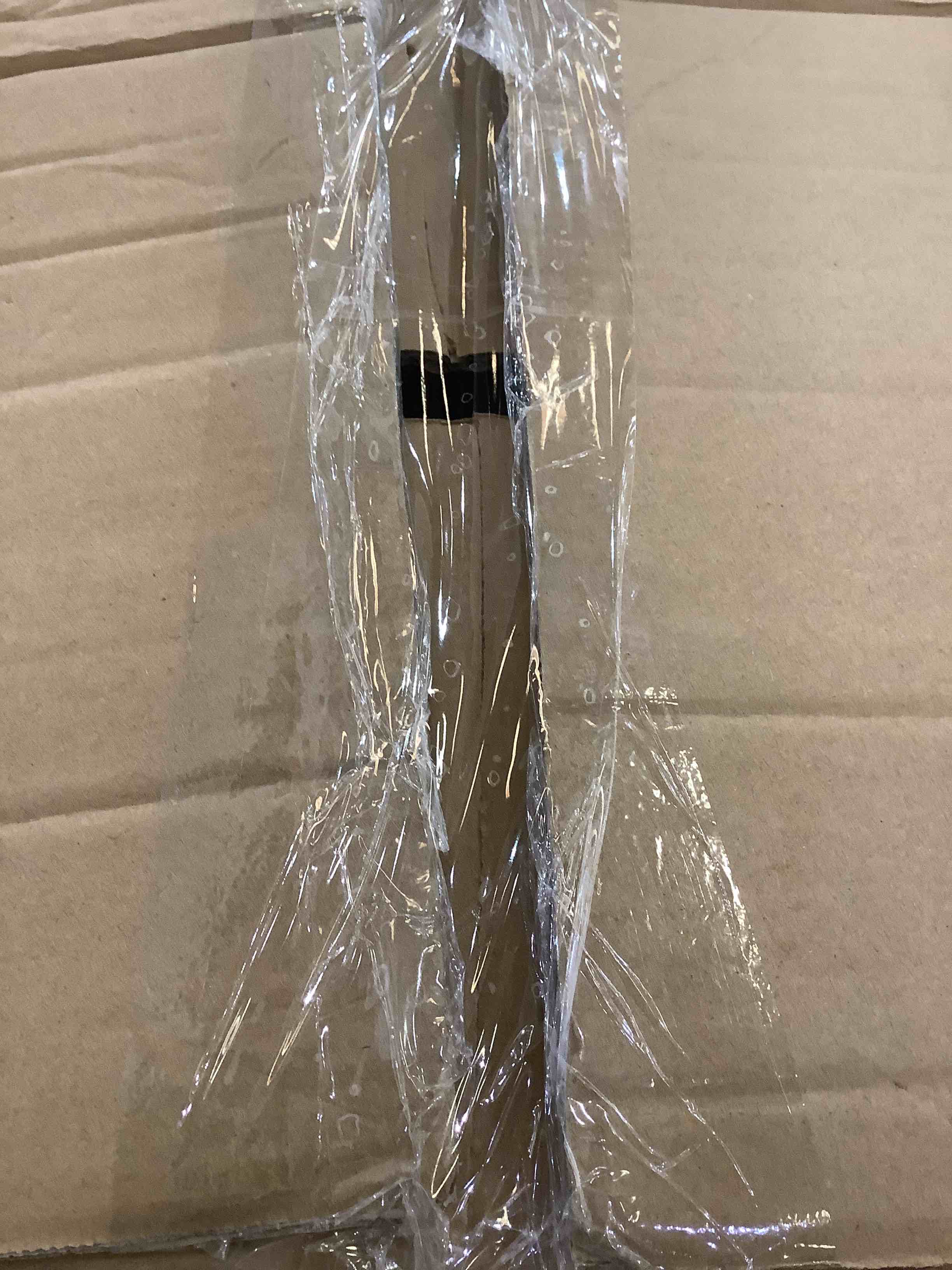https://s3.amazonaws.com/lotting-images-prod/bidfta/EXS00355482_1690212739700.jpeg