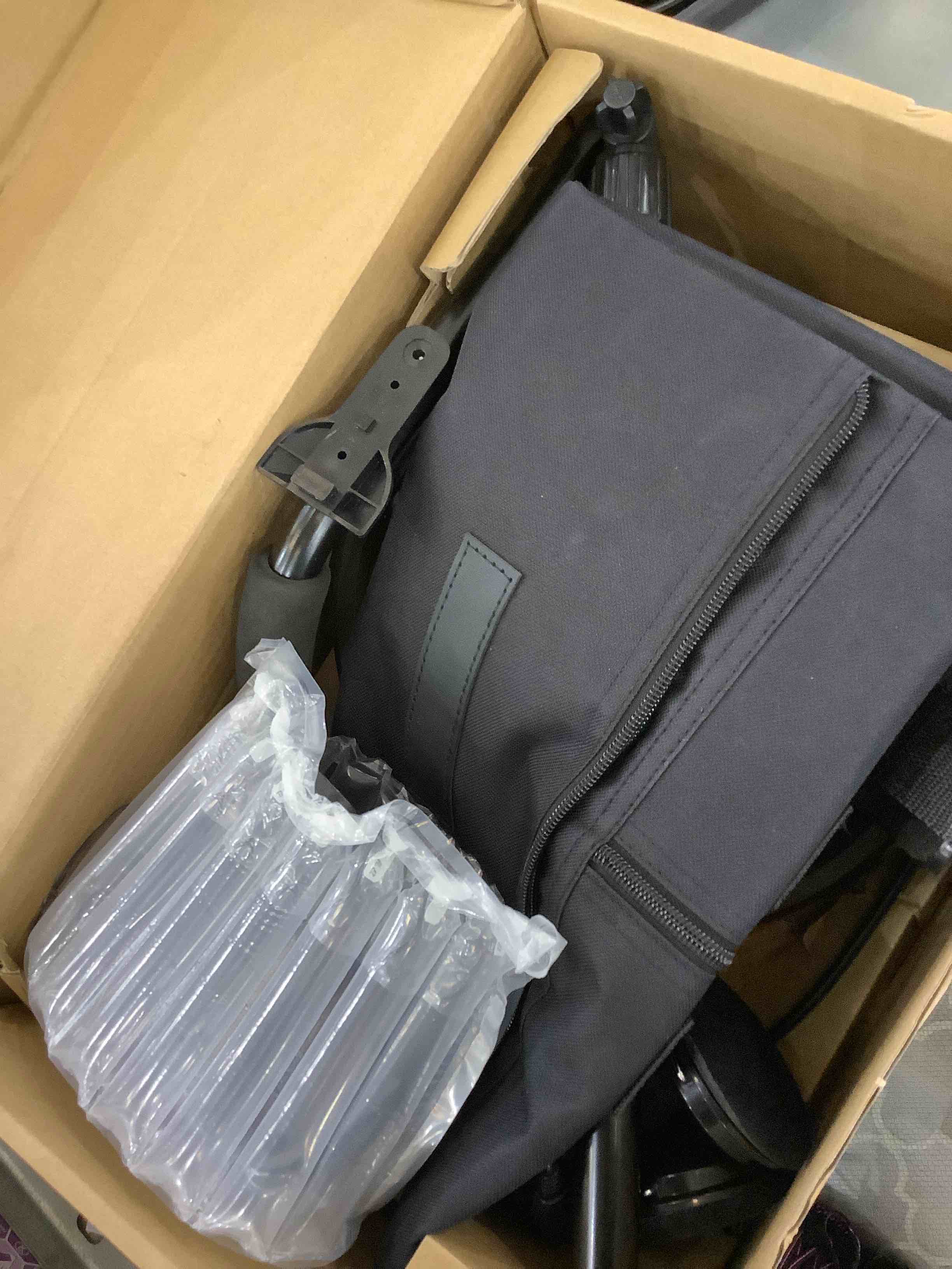 https://s3.amazonaws.com/lotting-images-prod/bidfta/EXS00355657_1690299688469.jpeg