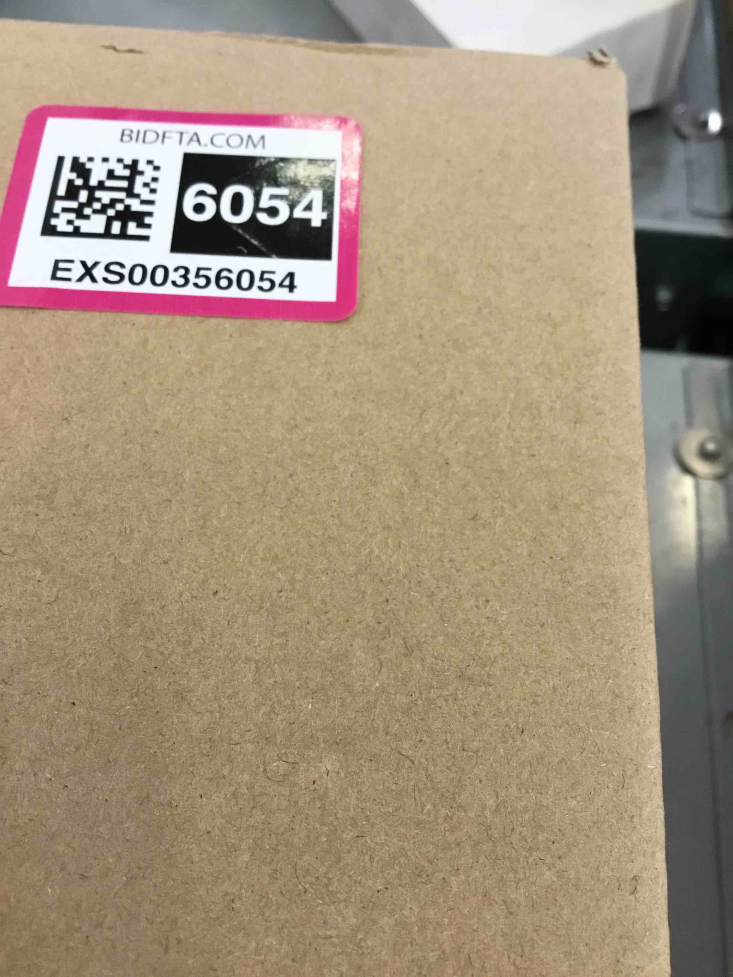 https://s3.amazonaws.com/lotting-images-prod/bidfta/EXS00356054_1689791137582.jpeg