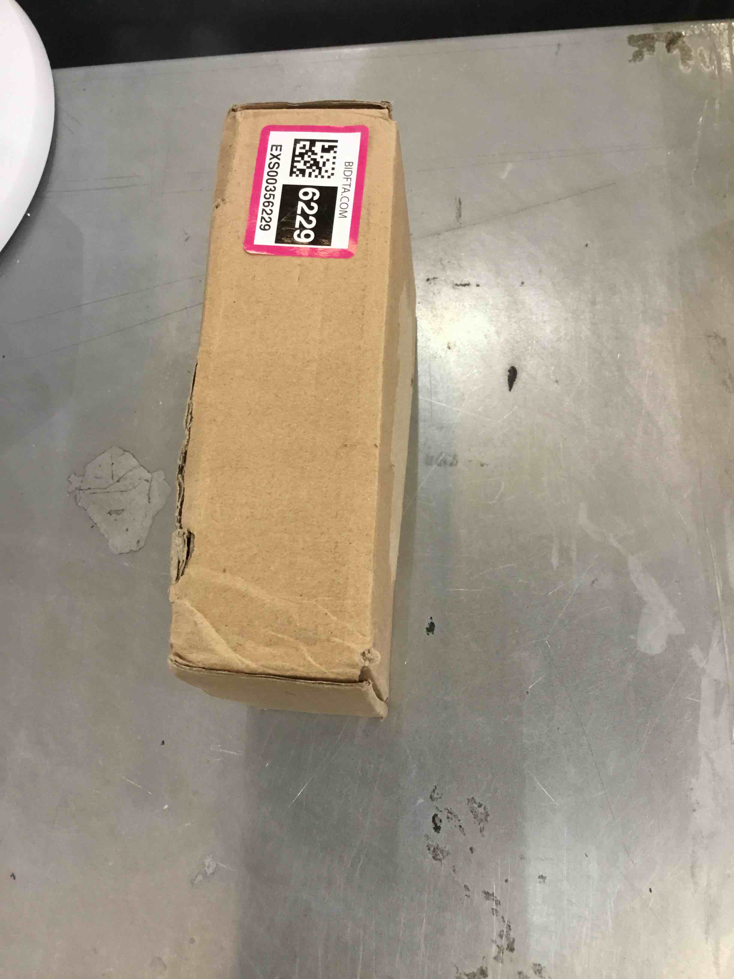 https://s3.amazonaws.com/lotting-images-prod/bidfta/EXS00356229_1690396260018.jpeg
