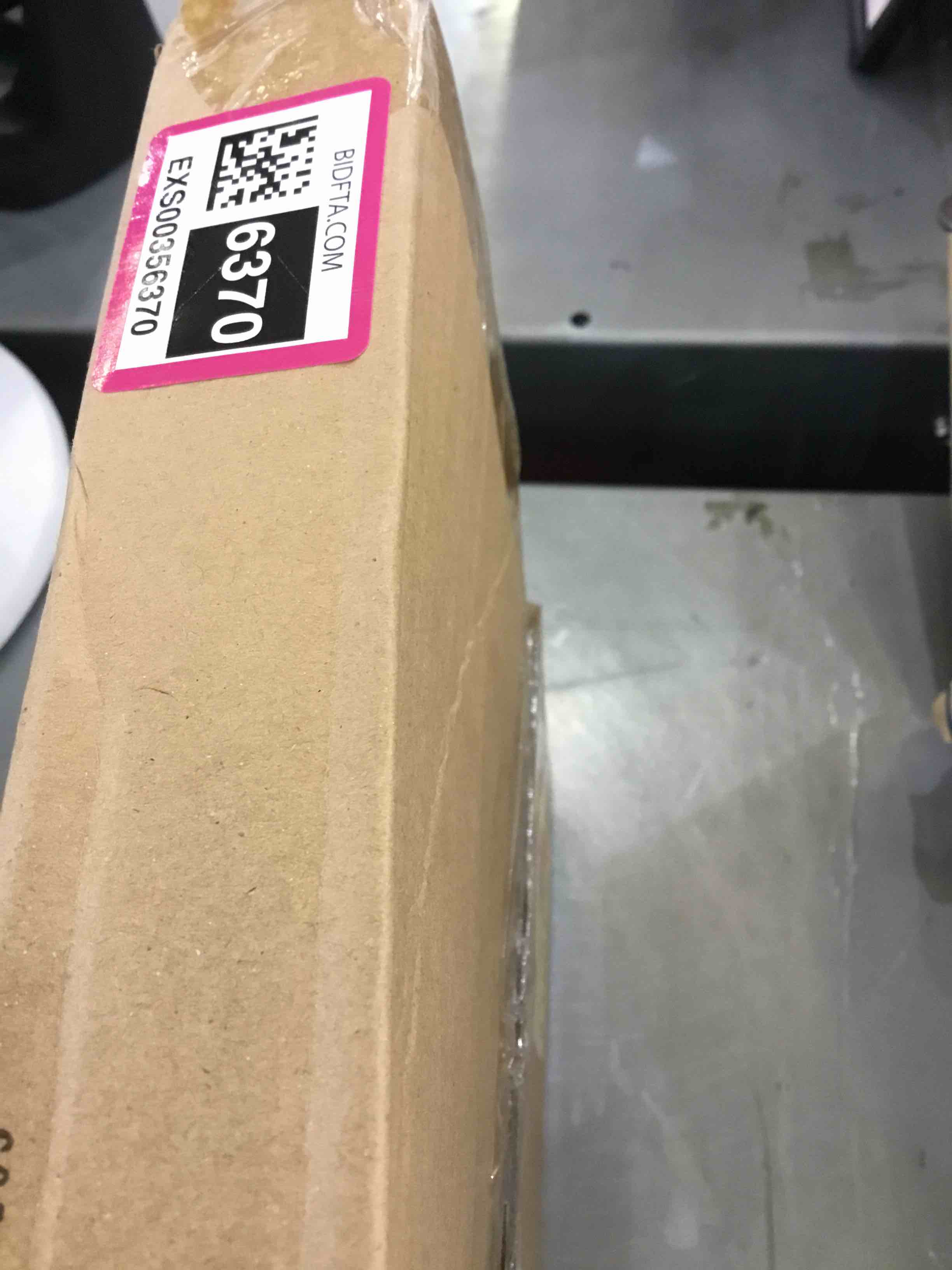 https://s3.amazonaws.com/lotting-images-prod/bidfta/EXS00356370_1690470238978.jpeg