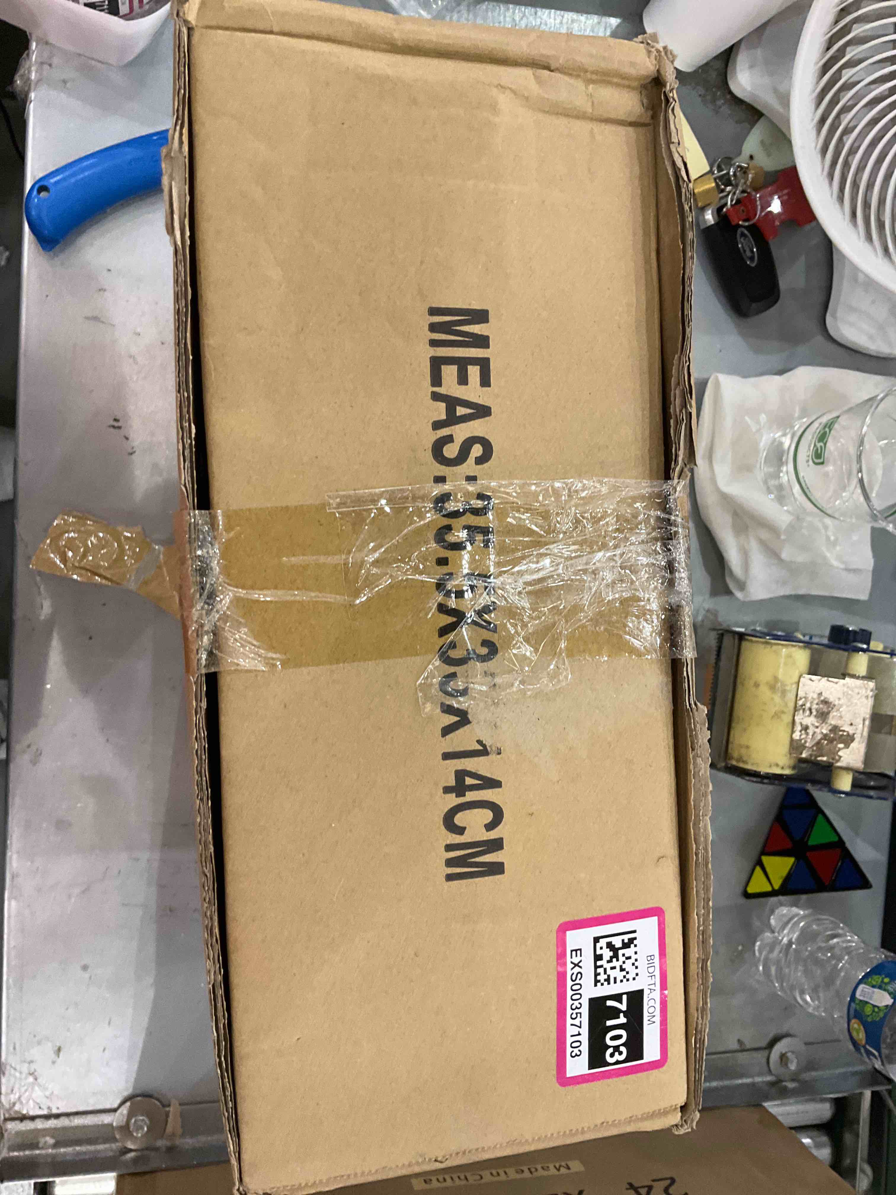 https://s3.amazonaws.com/lotting-images-prod/bidfta/EXS00357103_1689863675165.jpeg