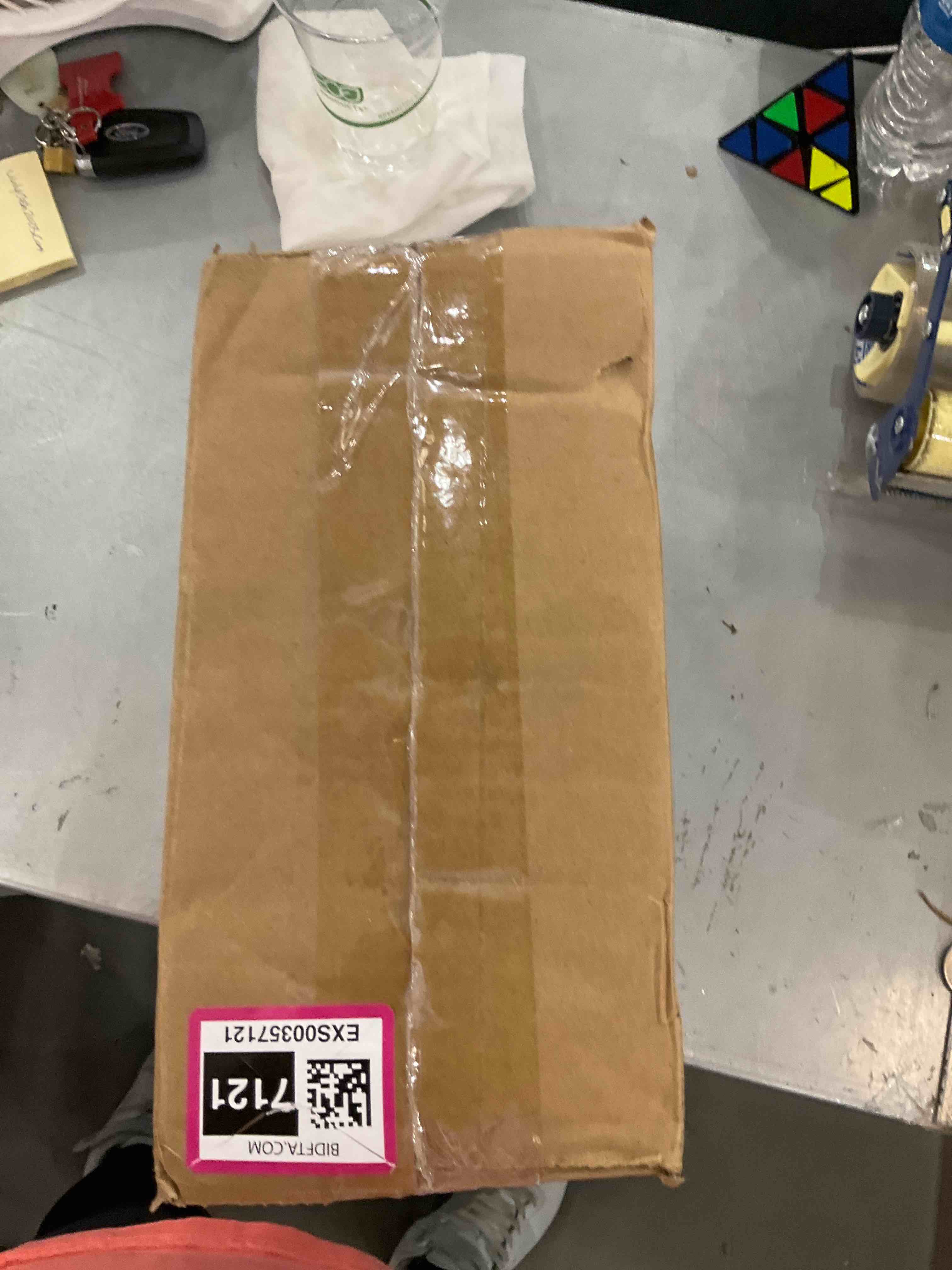 https://s3.amazonaws.com/lotting-images-prod/bidfta/EXS00357121_1689866203684.jpeg