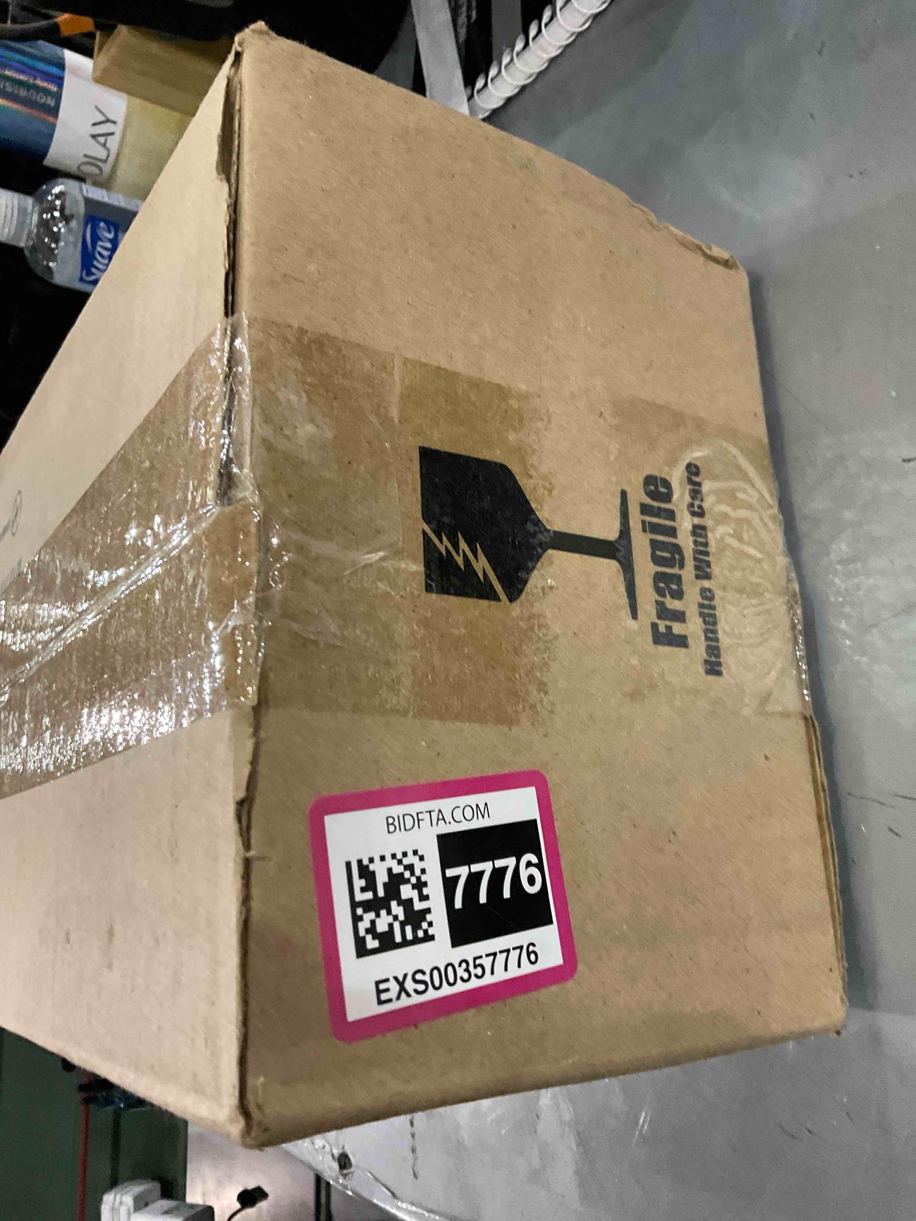 https://s3.amazonaws.com/lotting-images-prod/bidfta/EXS00357776_1689860914041.jpeg