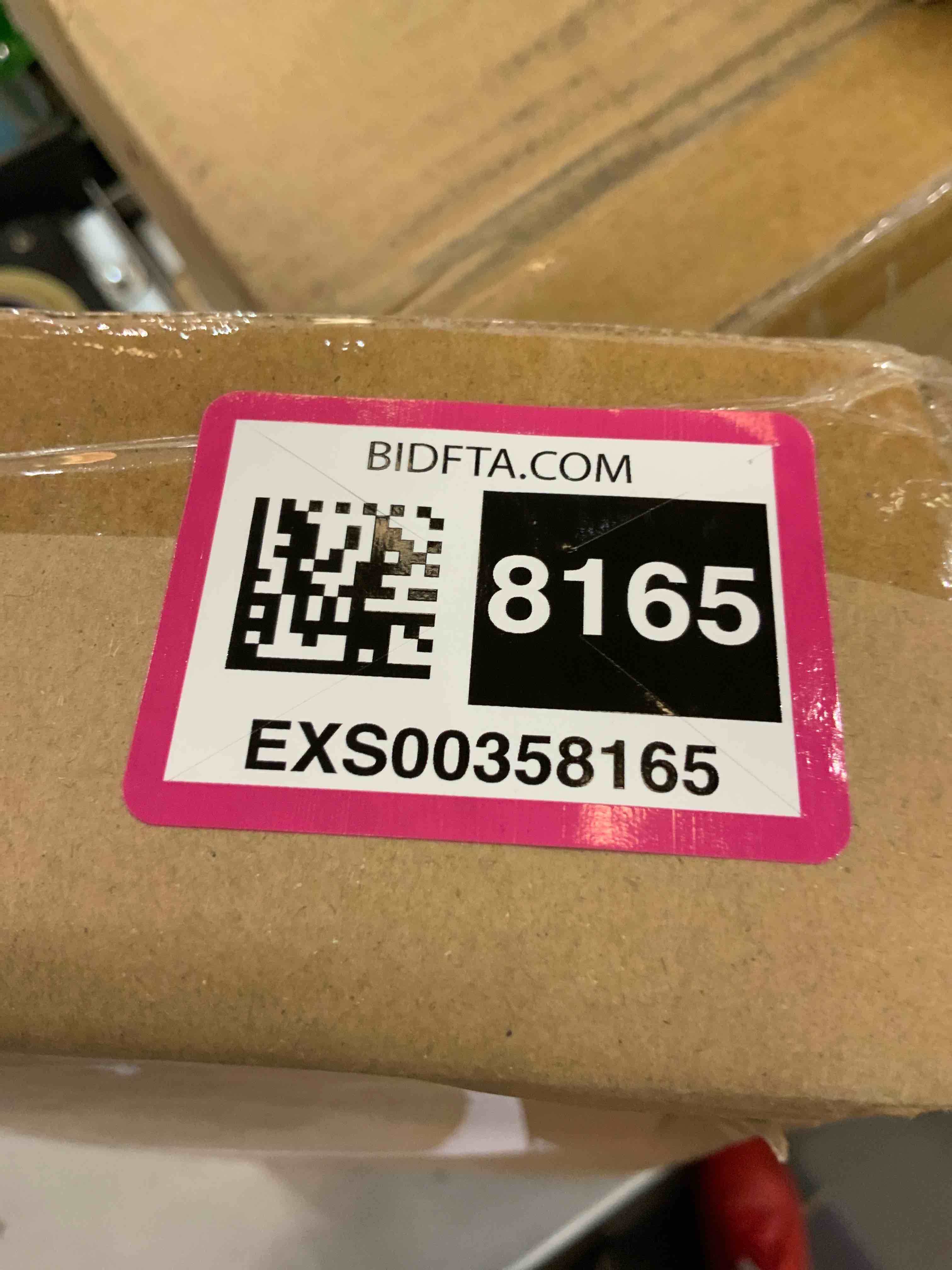 https://s3.amazonaws.com/lotting-images-prod/bidfta/EXS00358165_1689866276326.jpeg
