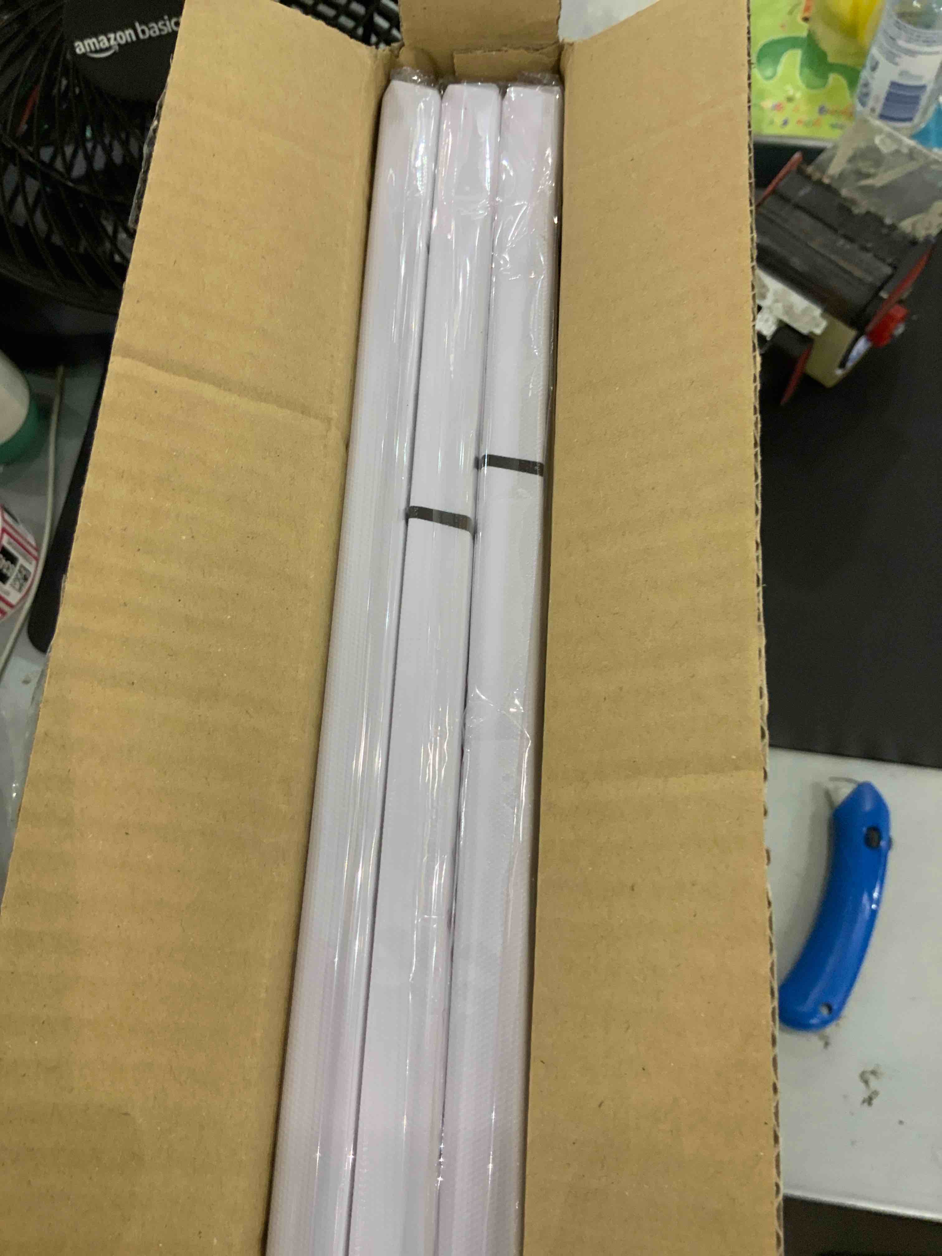 https://s3.amazonaws.com/lotting-images-prod/bidfta/EXS00358317_1689941170339.jpeg