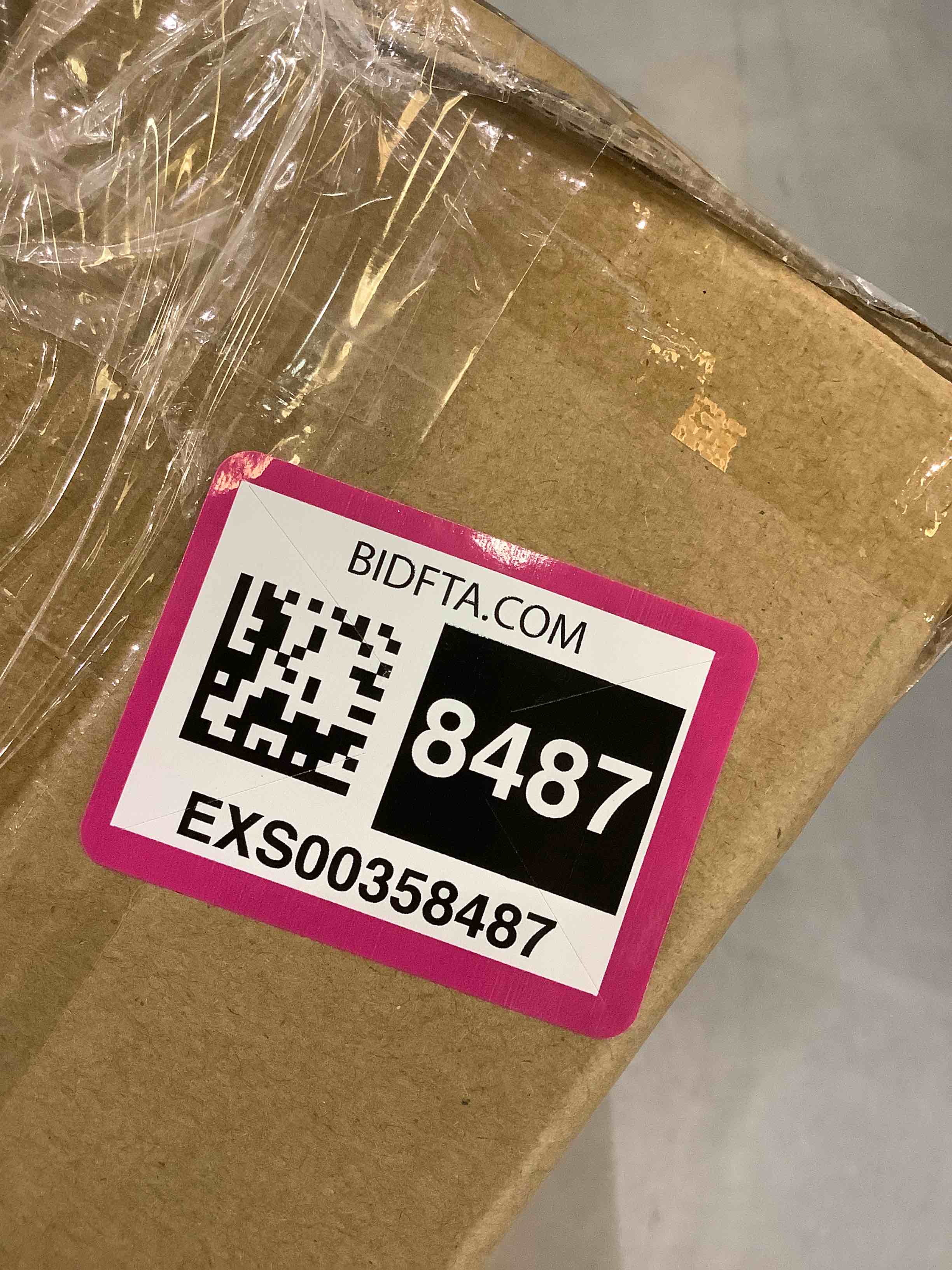 https://s3.amazonaws.com/lotting-images-prod/bidfta/EXS00358487_1690212551459.jpeg