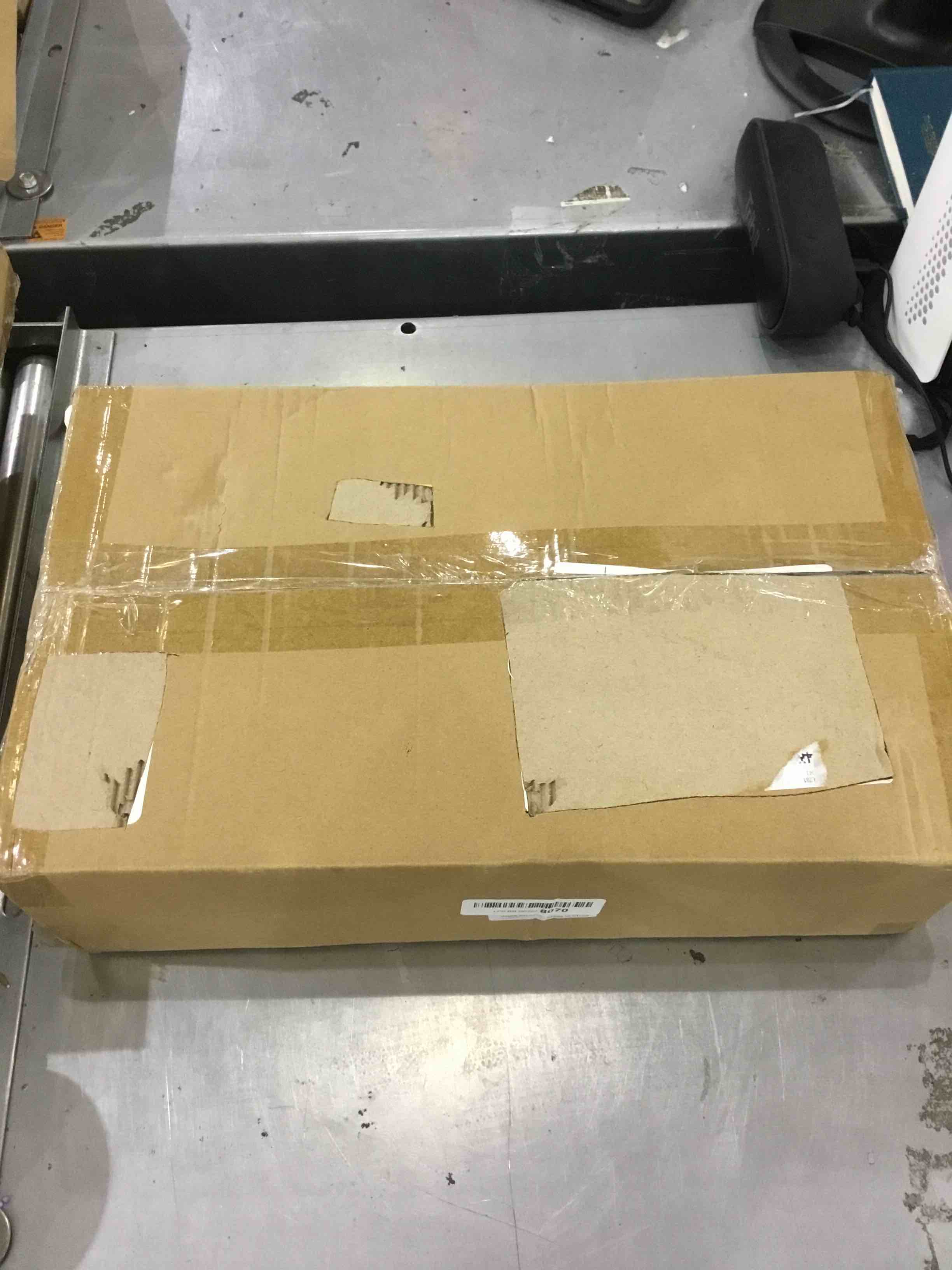 https://s3.amazonaws.com/lotting-images-prod/bidfta/EXS00358622_1689943946721.jpeg