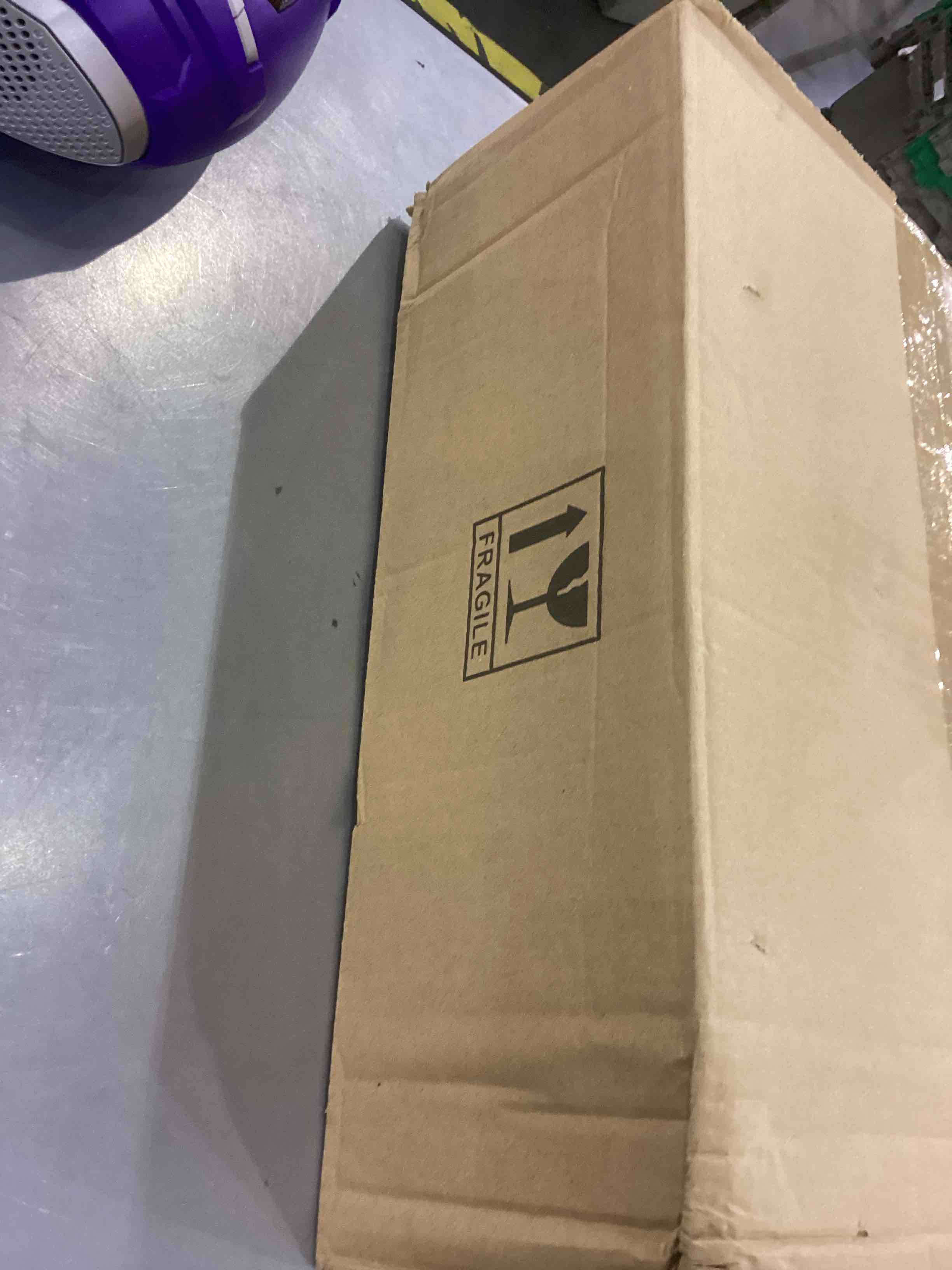 https://s3.amazonaws.com/lotting-images-prod/bidfta/EXS00359055_1689769614859.jpeg
